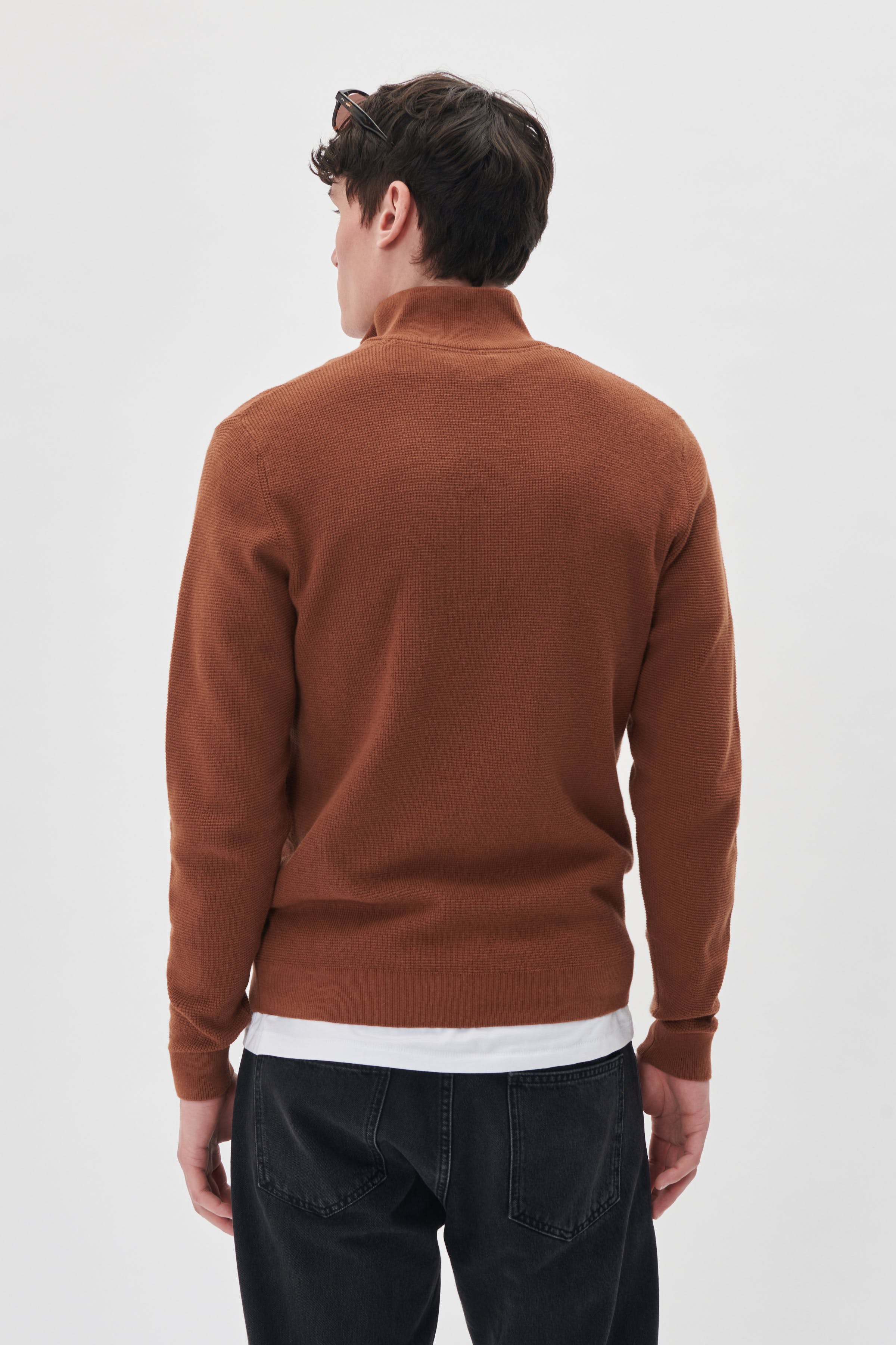 MAlagoon Half-Zip Pullover LOOKBOOK BACK 30207192-191242