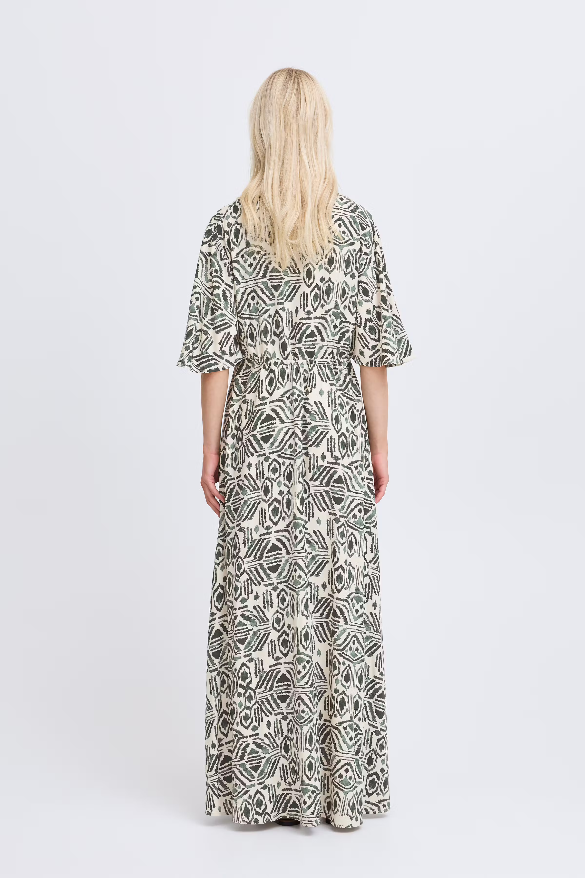 BYMMJOELLA Kleid LOOKBOOK BACK 20816532-204596