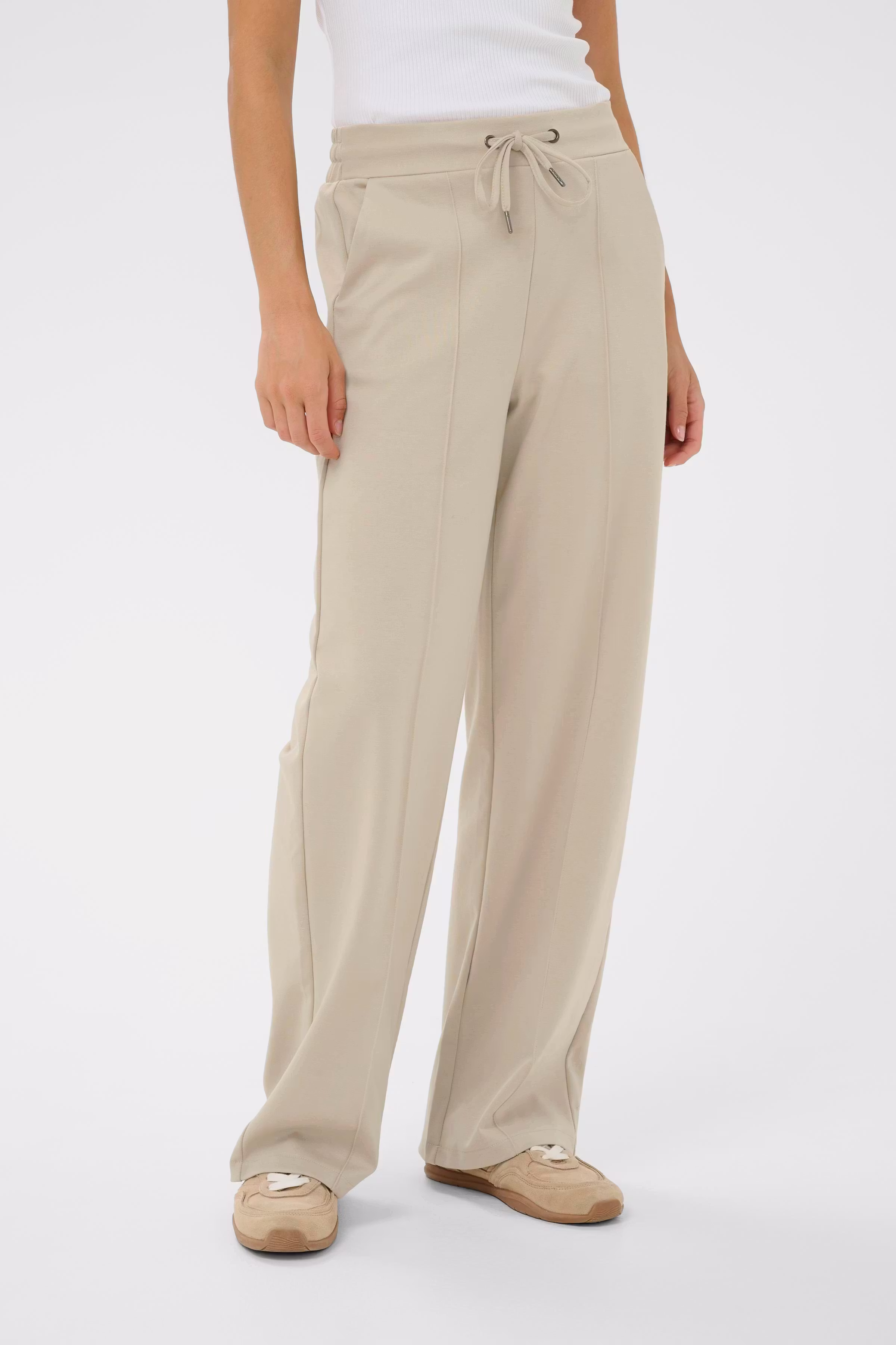 KAjenny Straight Pants LOOKBOOK FRONT 10508621-151305