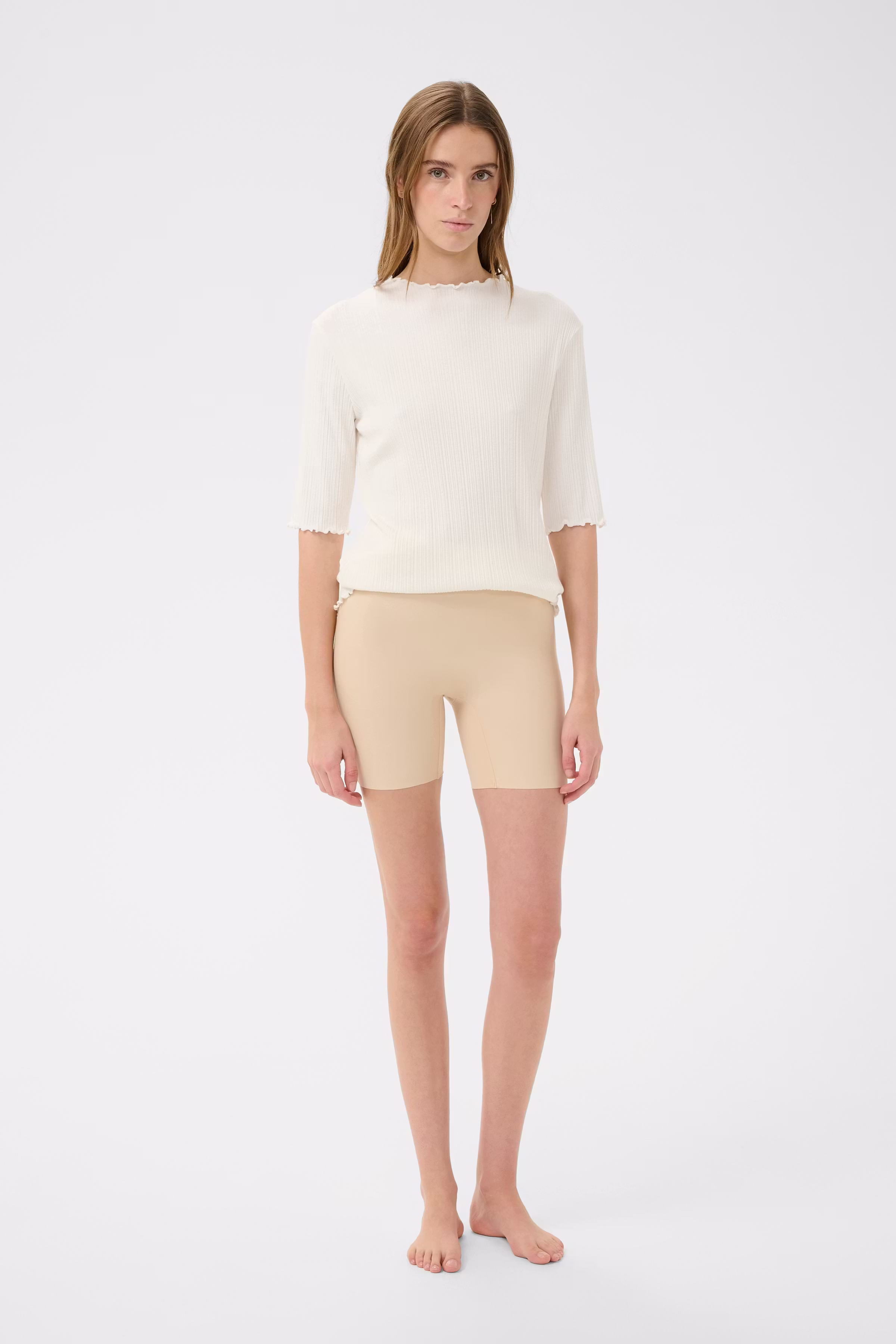 AiperKB Shorts LOOKBOOK FRONT 10103077-100306