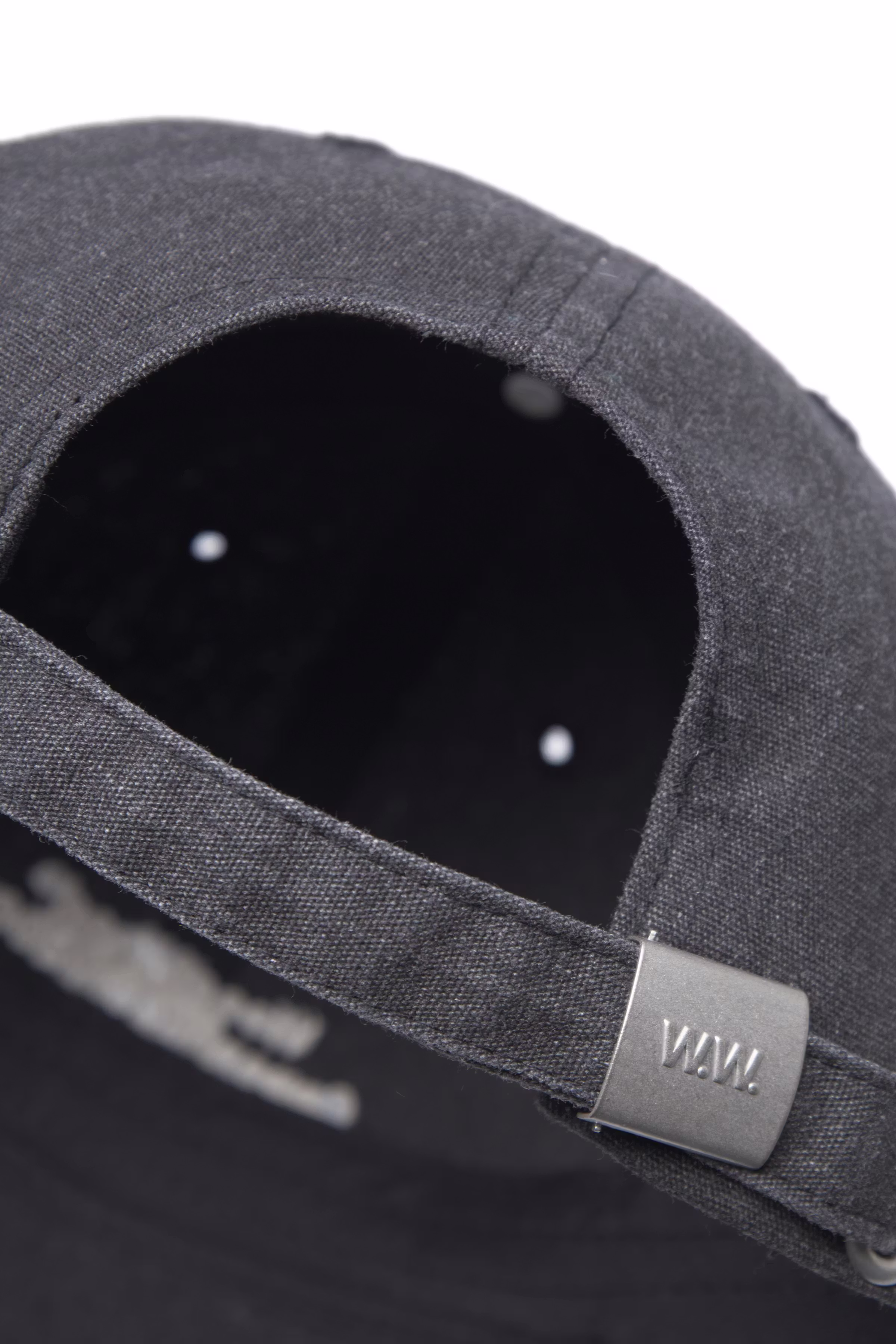WWSignature Cap PACK DETAIL 30251594-194406