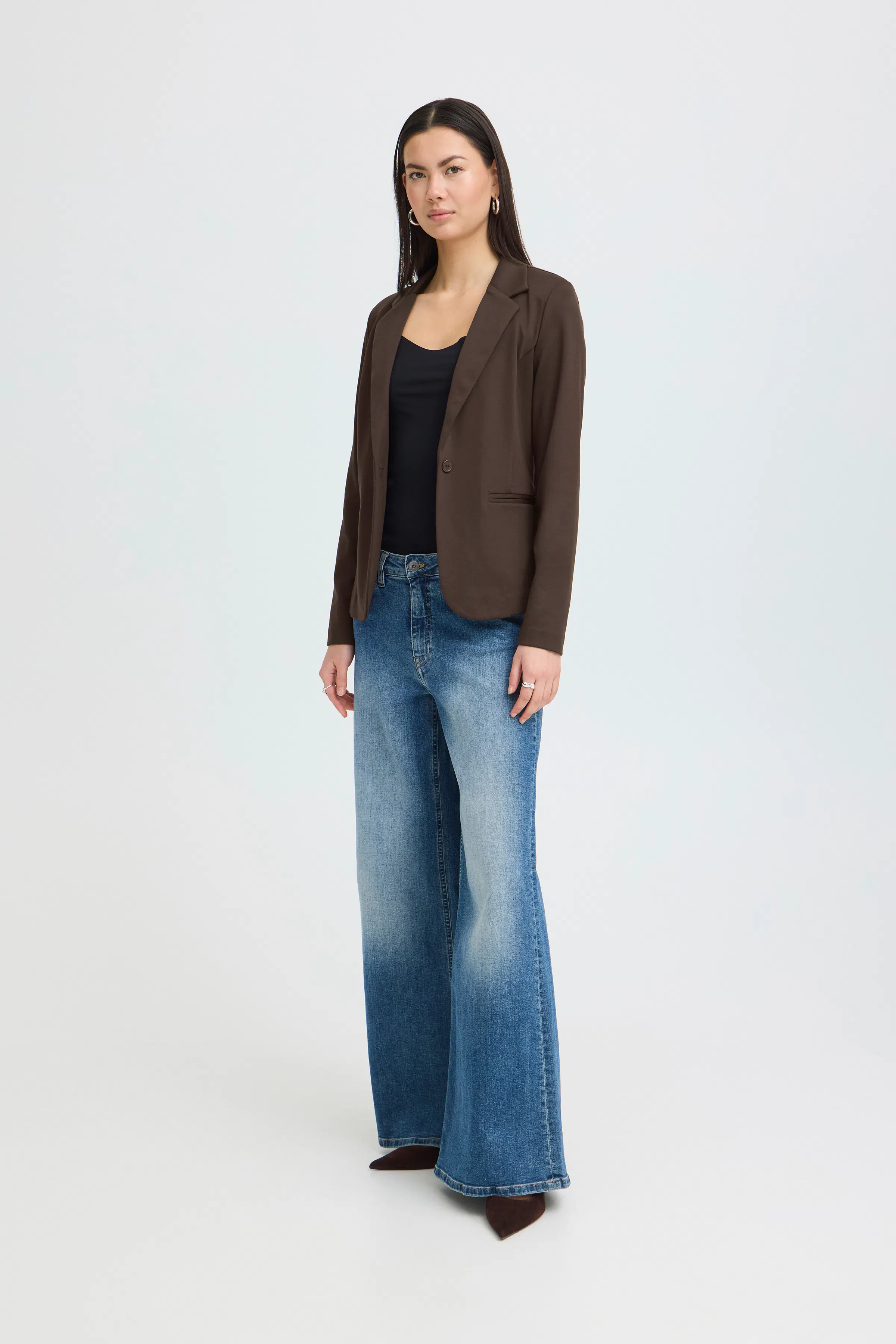 IHKATE Blazer LOOKBOOK FRONT 20101801-191109