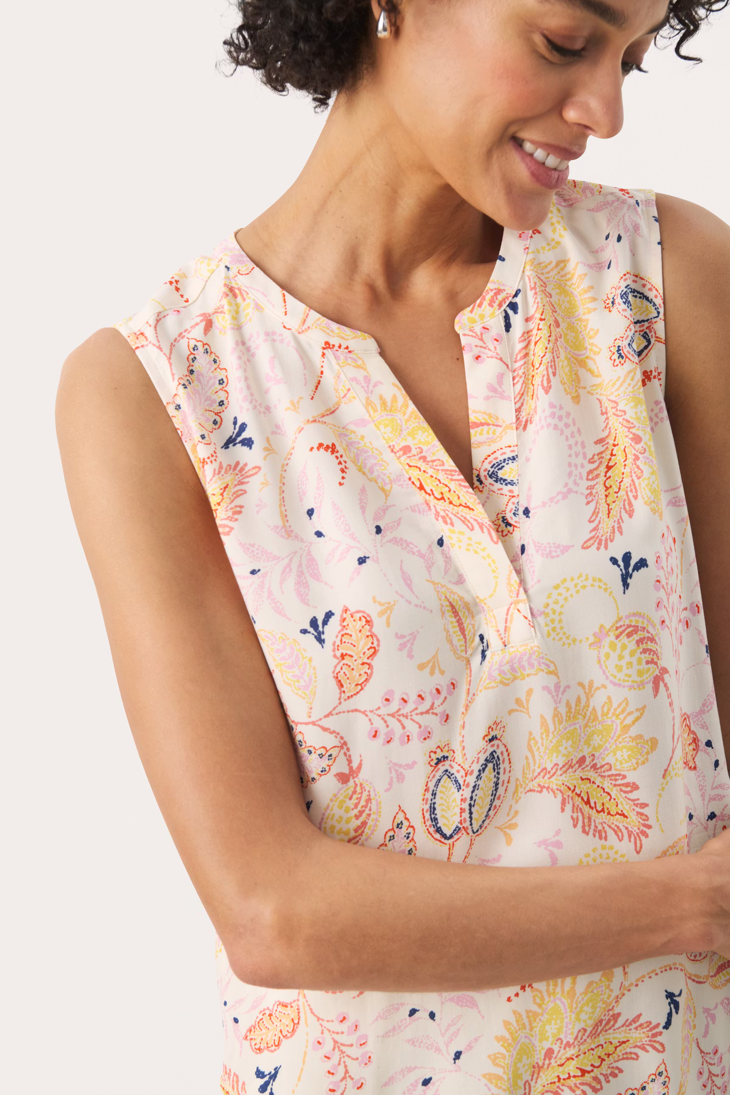 AndiaPW Blouse LOOKBOOK DETAIL 30308317-303803