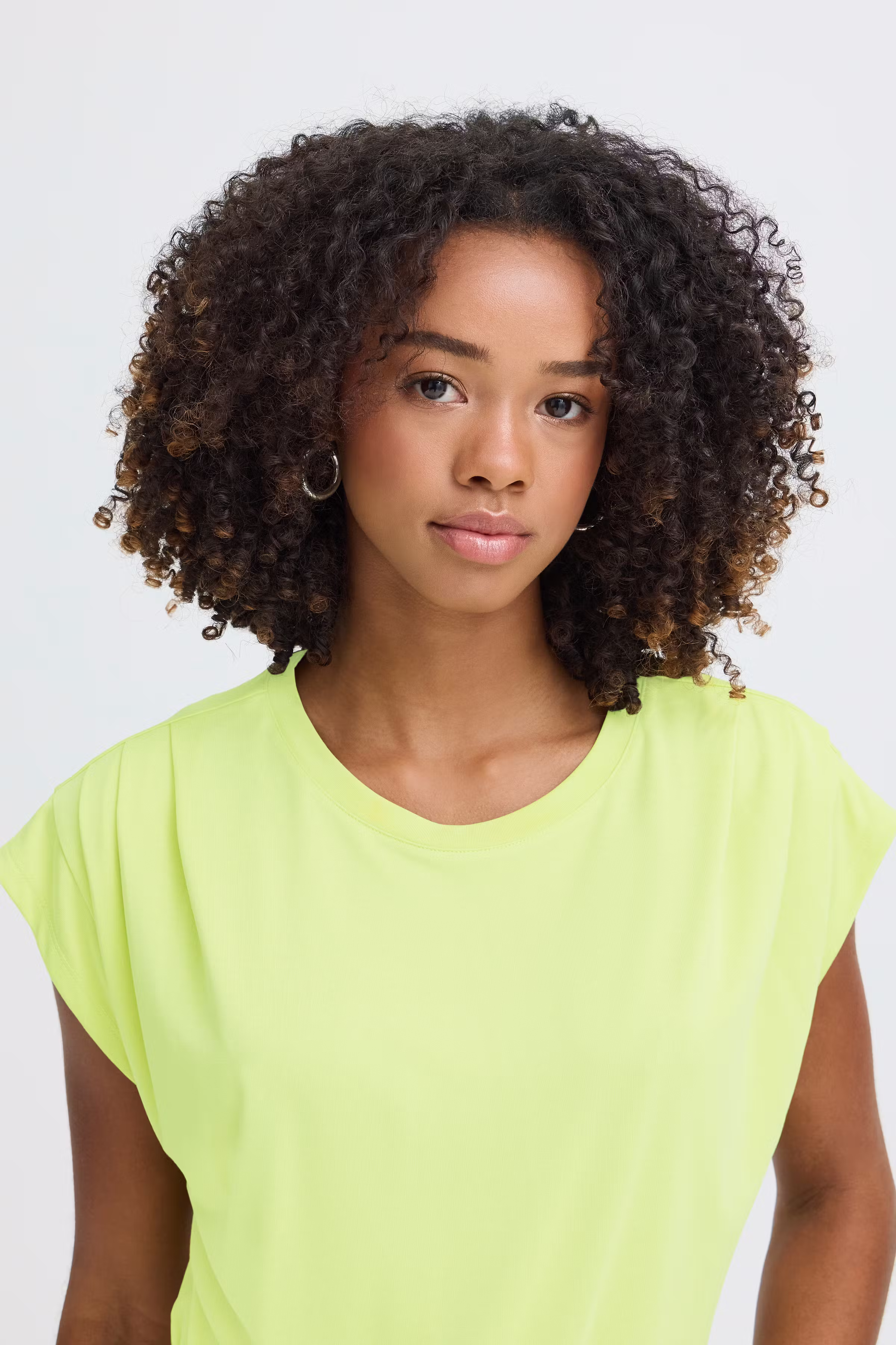 IHLISKEN Top LOOKBOOK DETAIL 20114138-130317