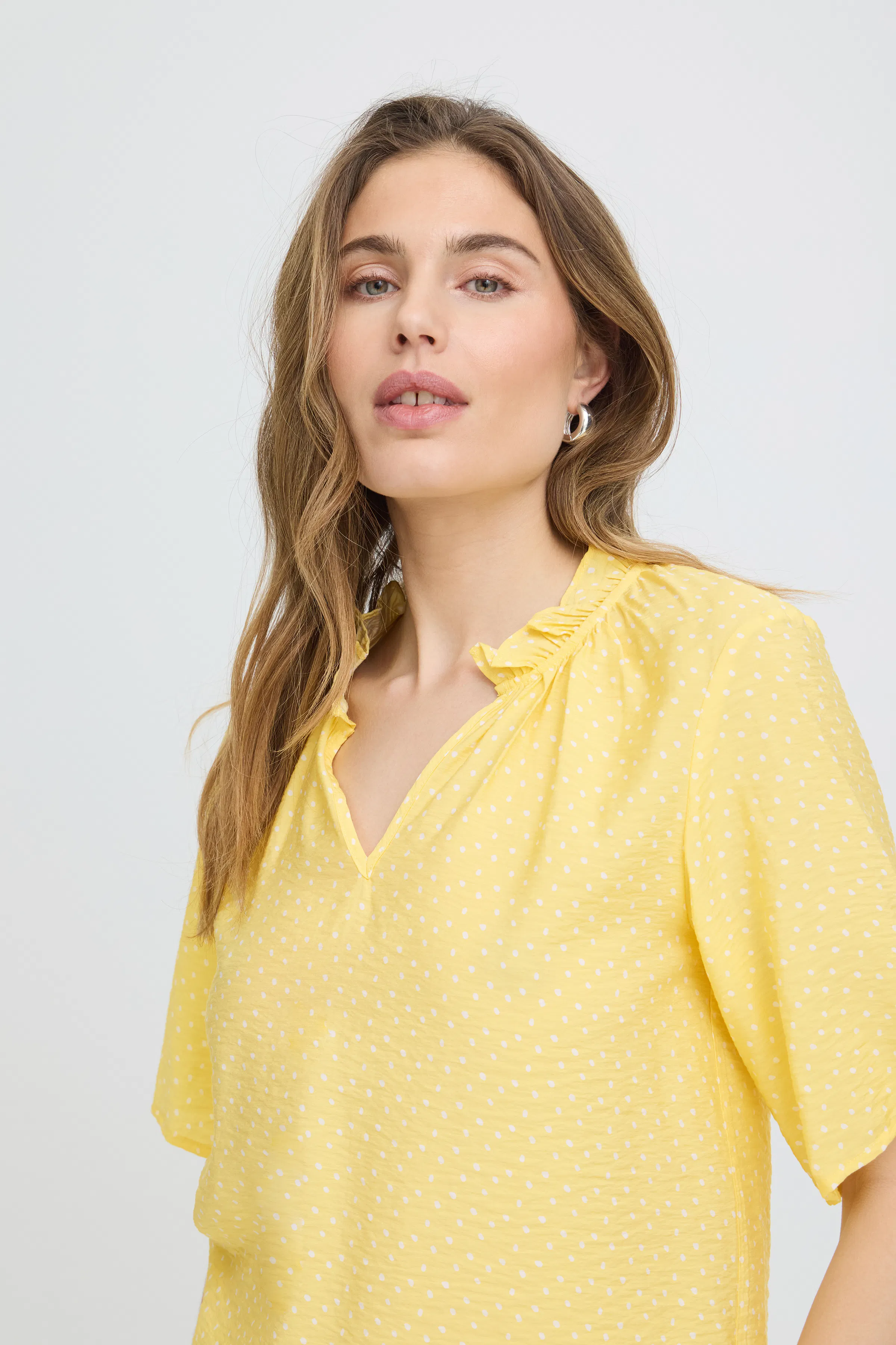 PZCELLY Bluse LOOKBOOK DETAIL 50210541-130822