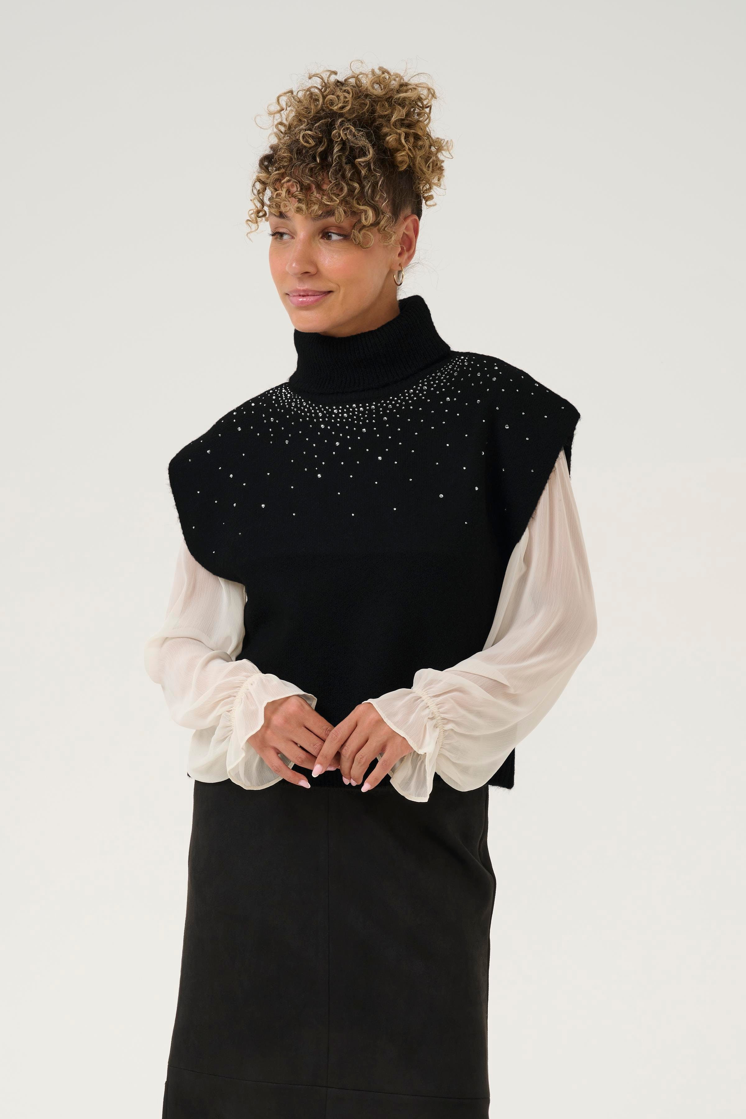 CRGift Pullunder LOOKBOOK FRONT 10614457-100120