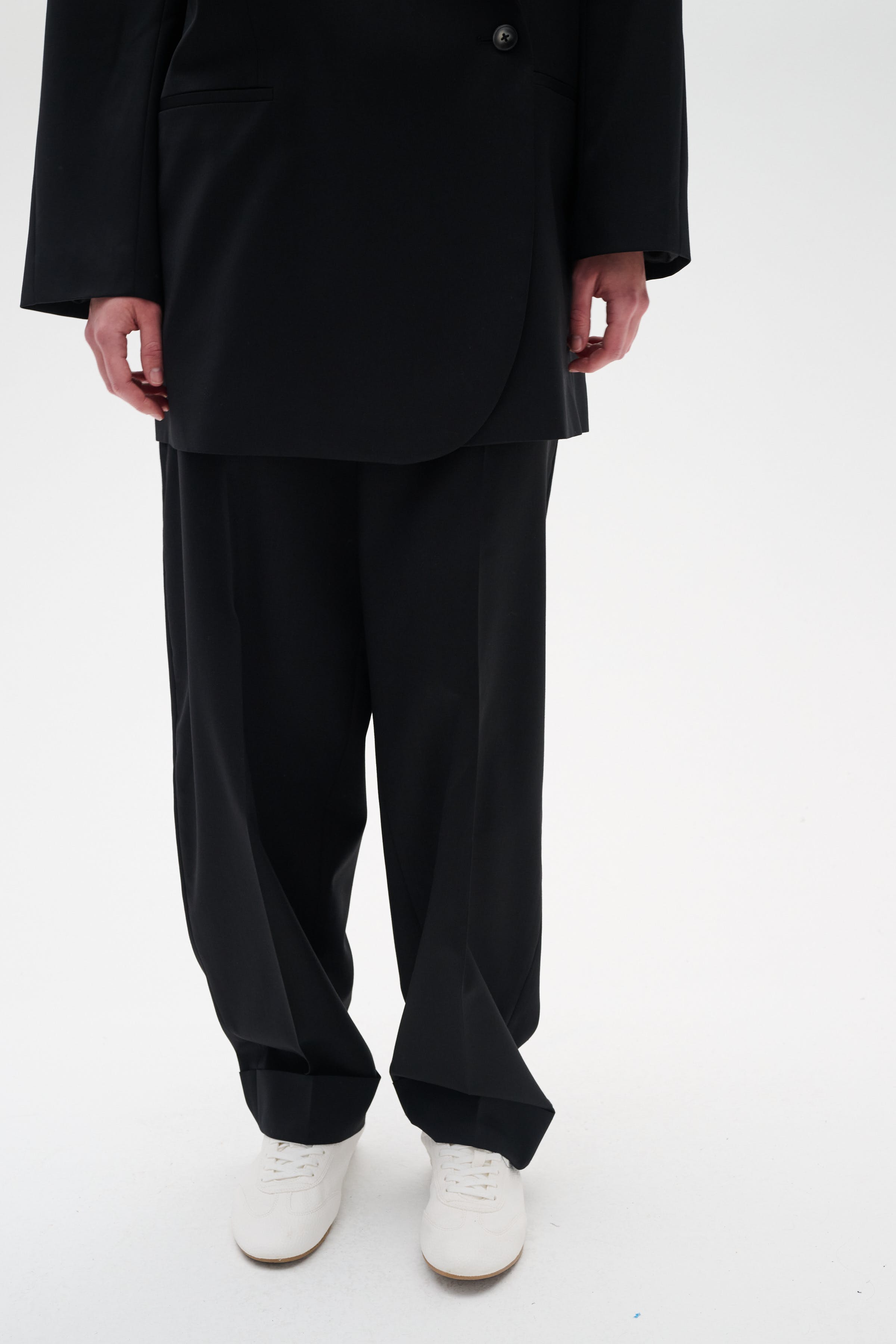 OllaIW Bukser LOOKBOOK FRONT 30109754-194008