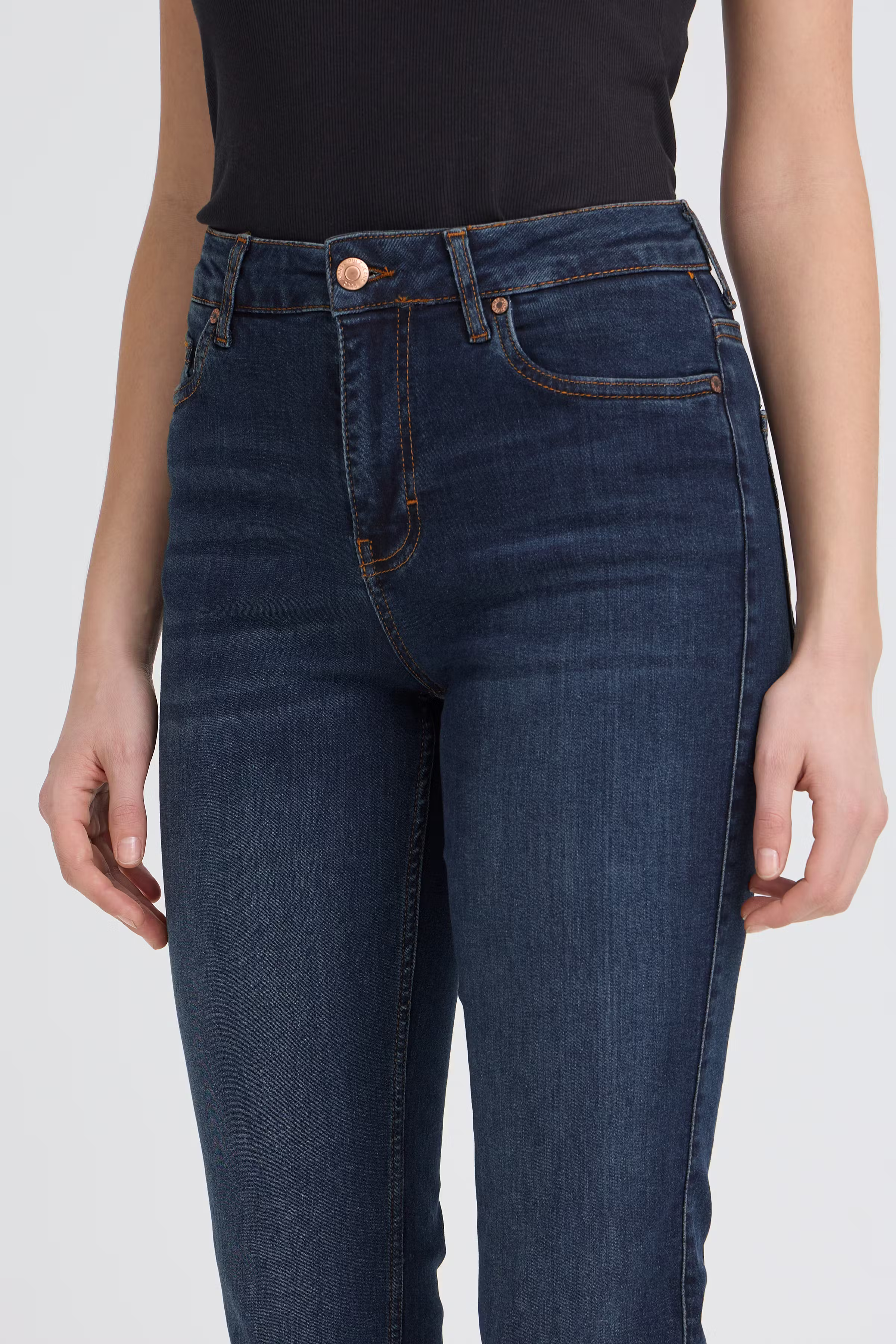 PZEMMA HW Jeans Medium Straight Leg LOOKBOOK DETAIL 50206336-200002