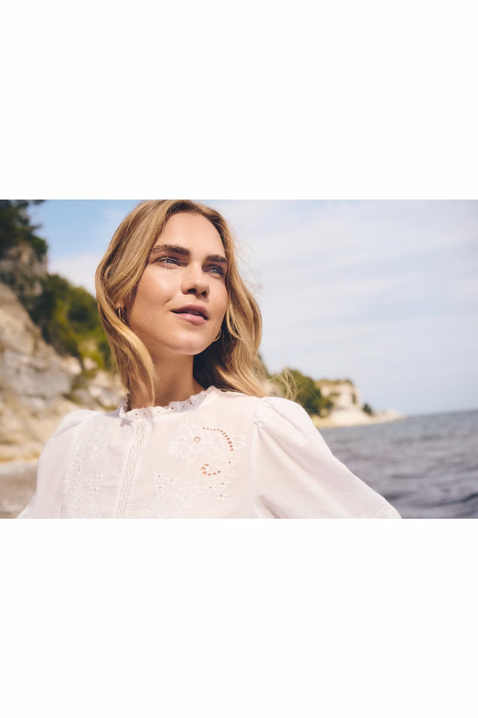 RosariaSZ Blus LOCATION NONE 30515099-110601