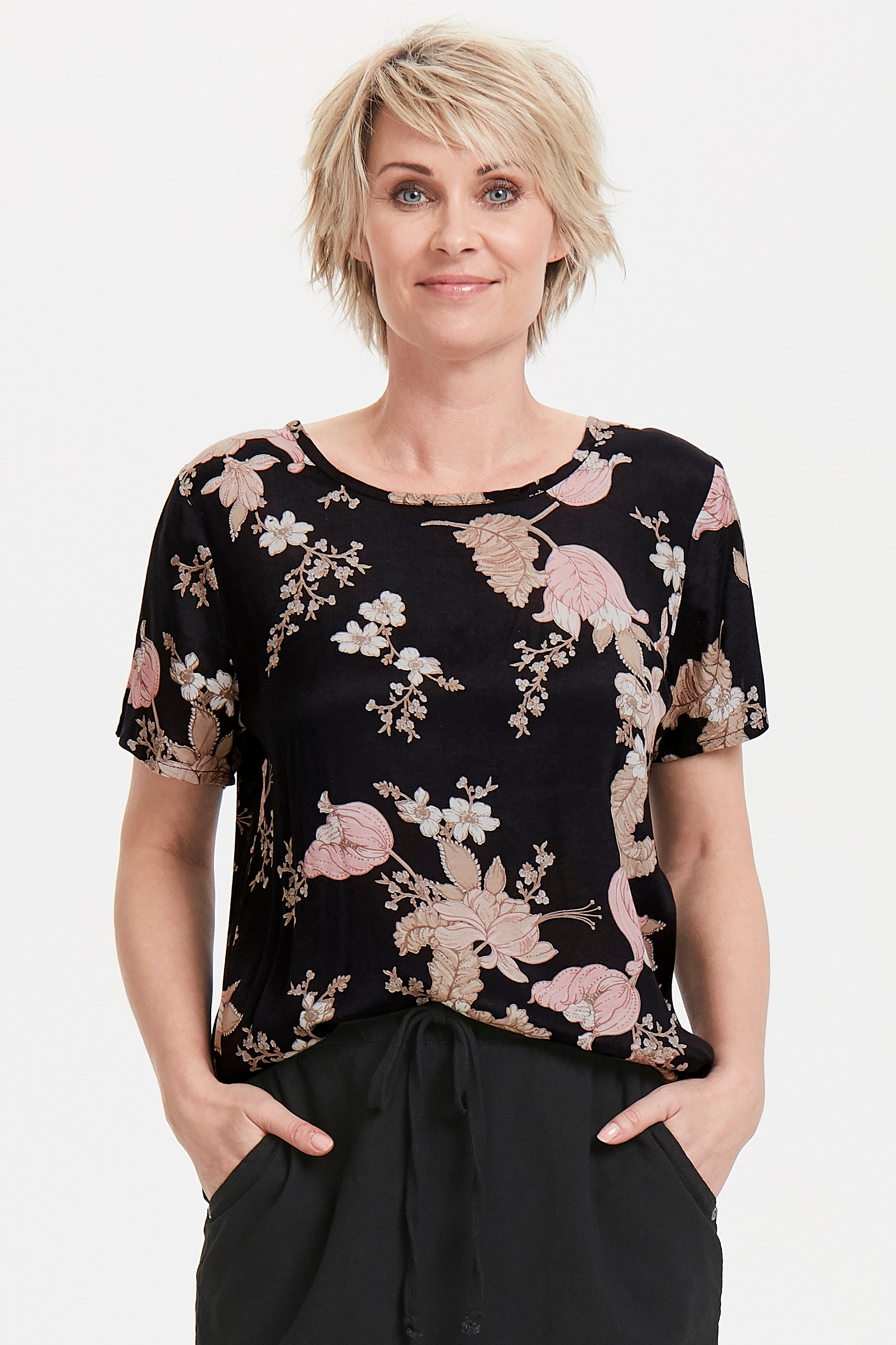 Blouse met korte mouwen LOOKBOOK FRONT 10503135-50600