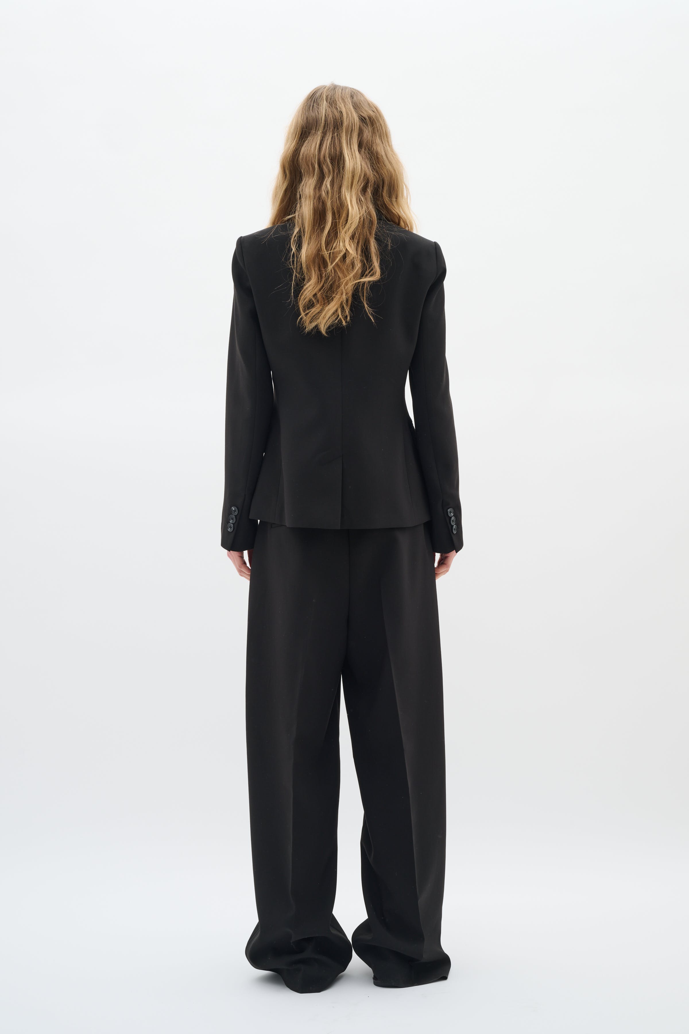 BryelleIW Blazer LOOKBOOK BACK 30110990-194008