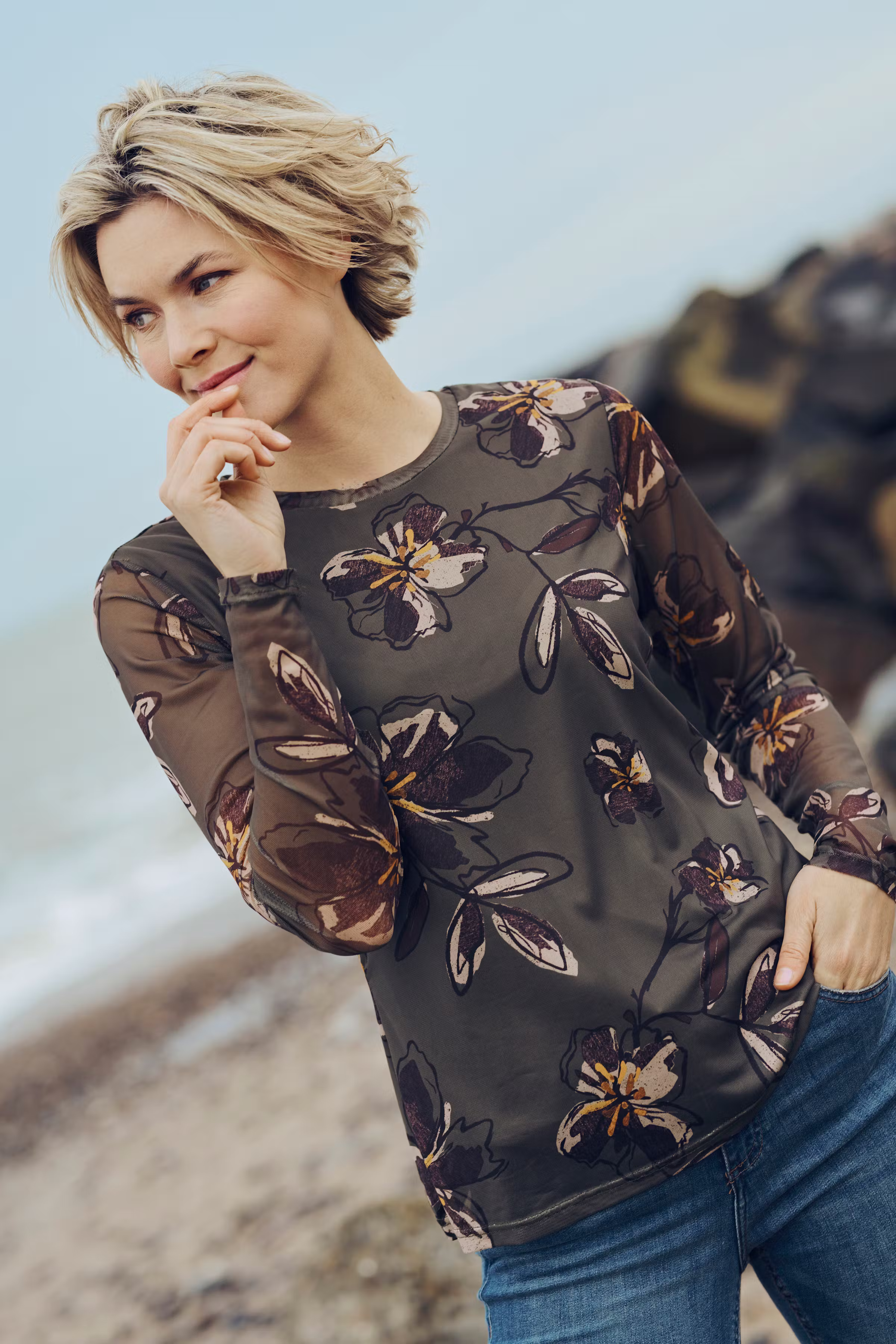 BPjuliane Bluse LOCATION NONE 10590631-105620B