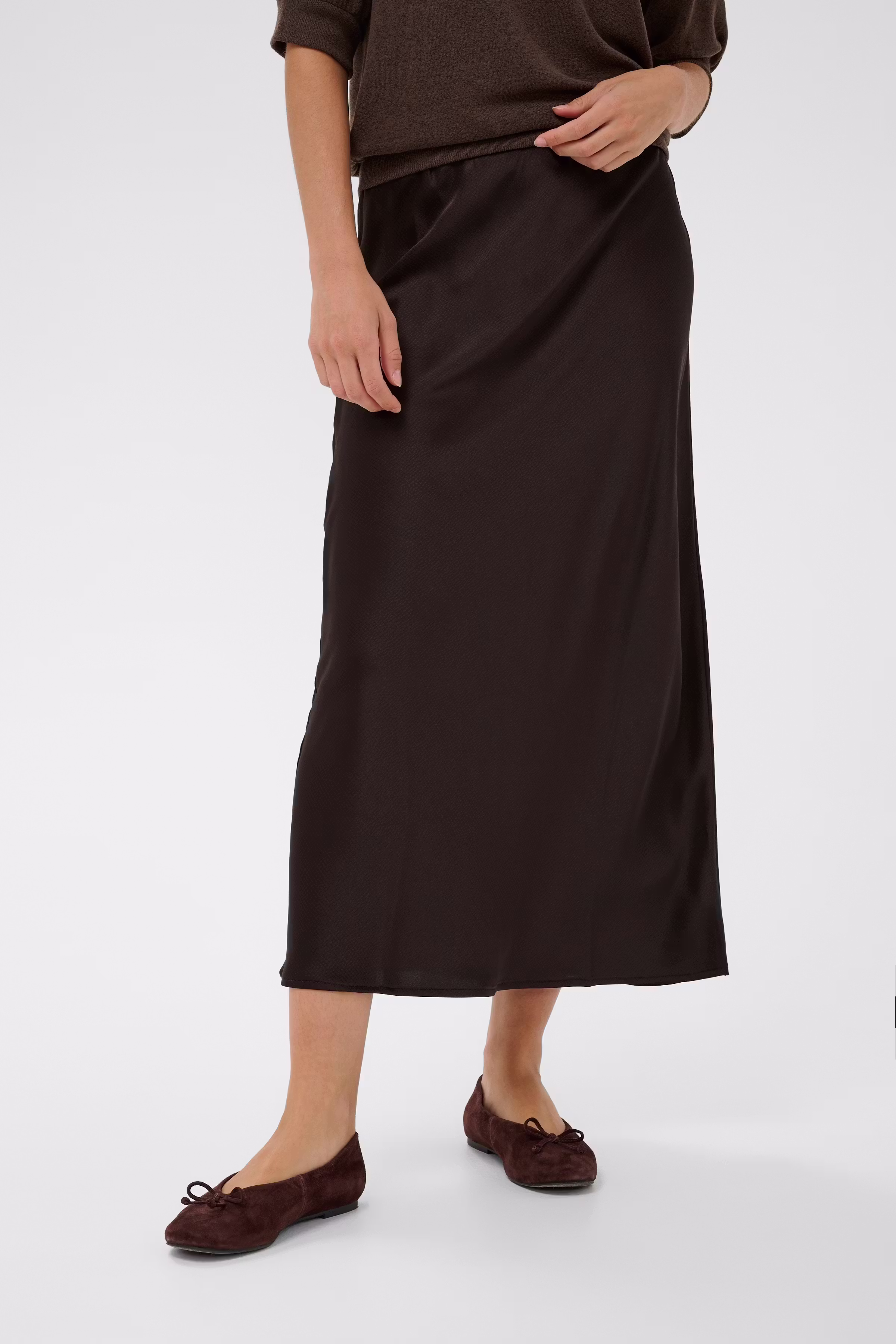 KAlotte Skjørt LOOKBOOK FRONT 10508853-190915