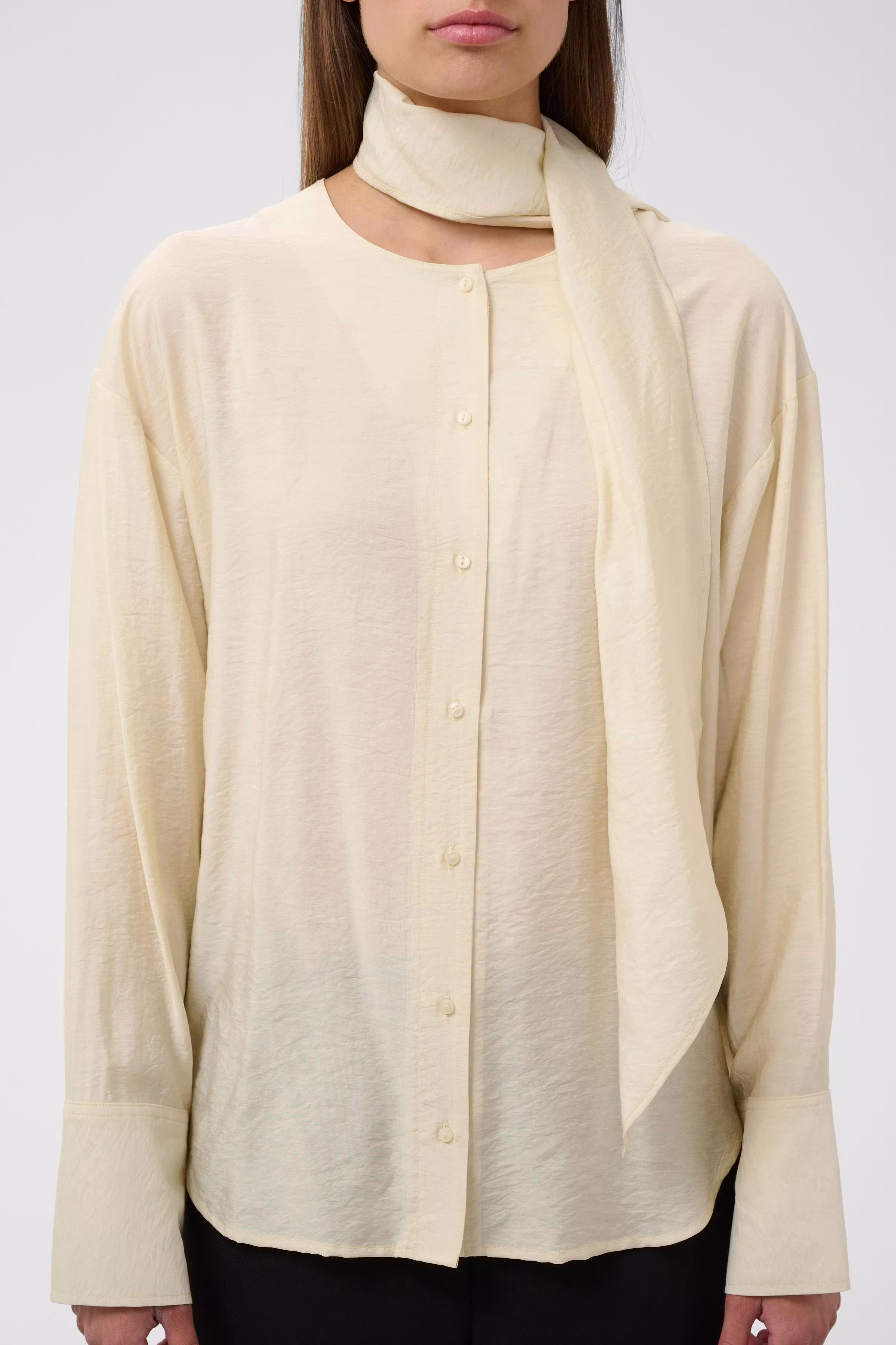 SLLeodora Blouse LOOKBOOK DETAIL 30409514-120110