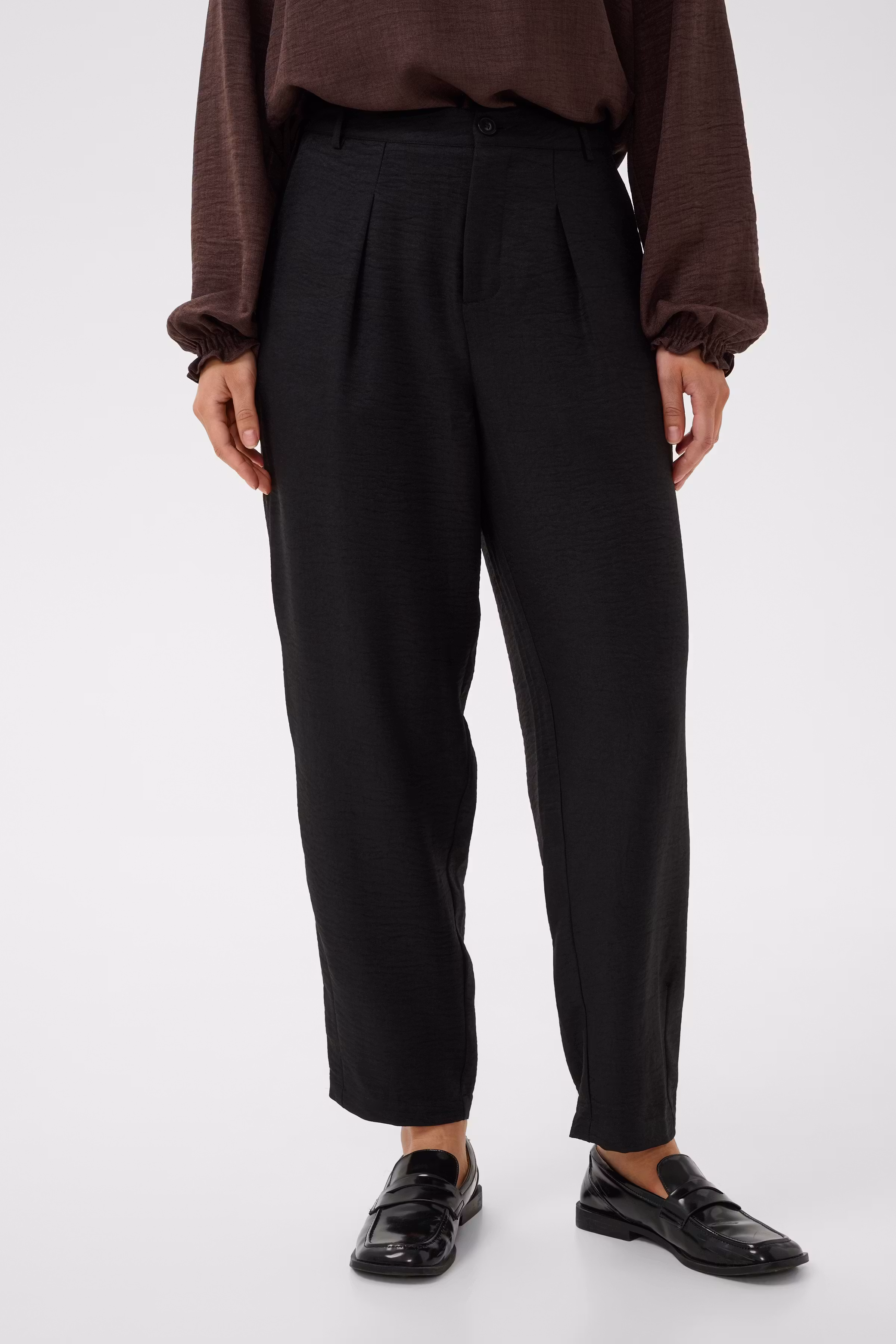 BPoda Trousers LOOKBOOK FRONT 40200036-106822