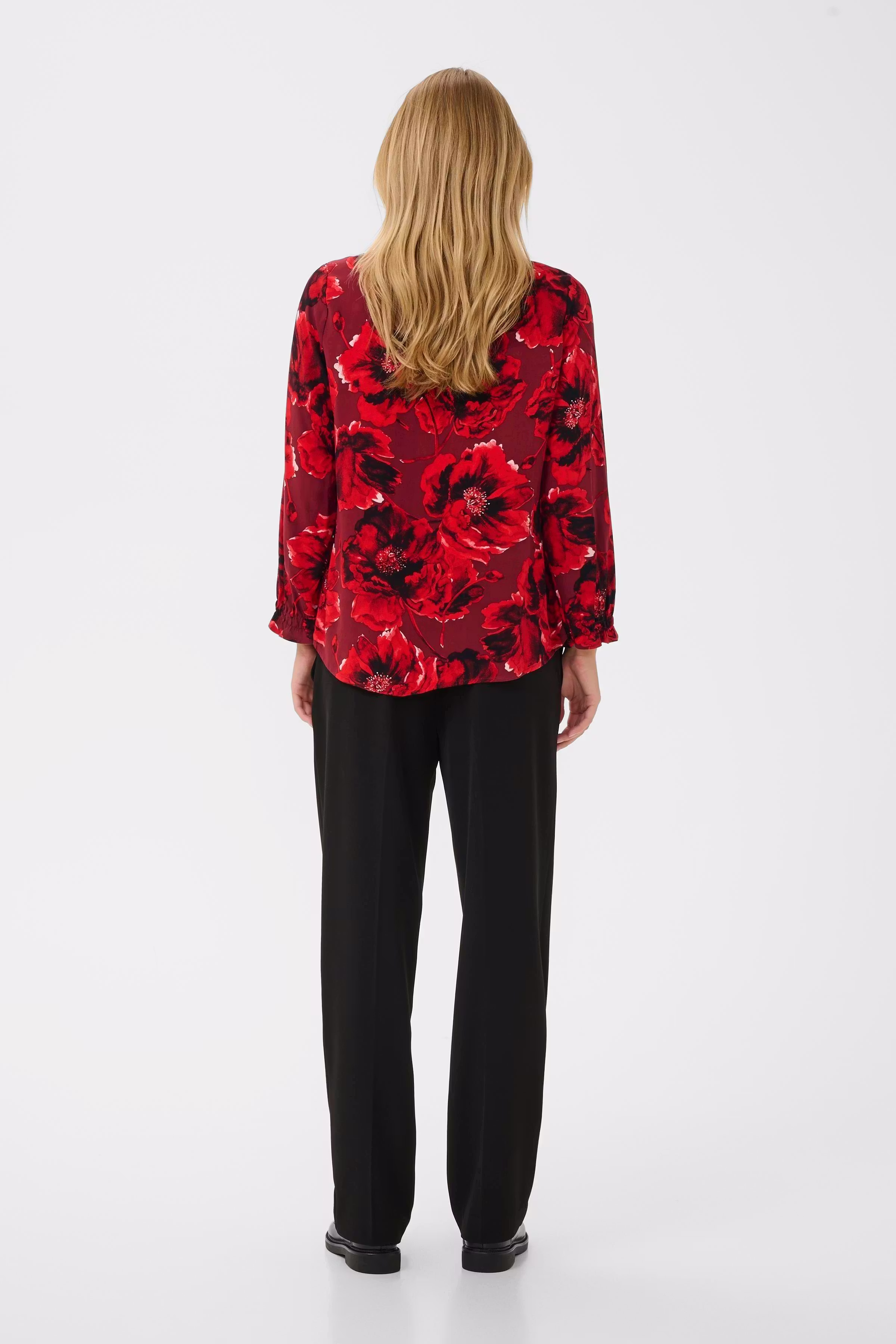 CUrachel Blouse LOOKBOOK BACK 50112379-109080