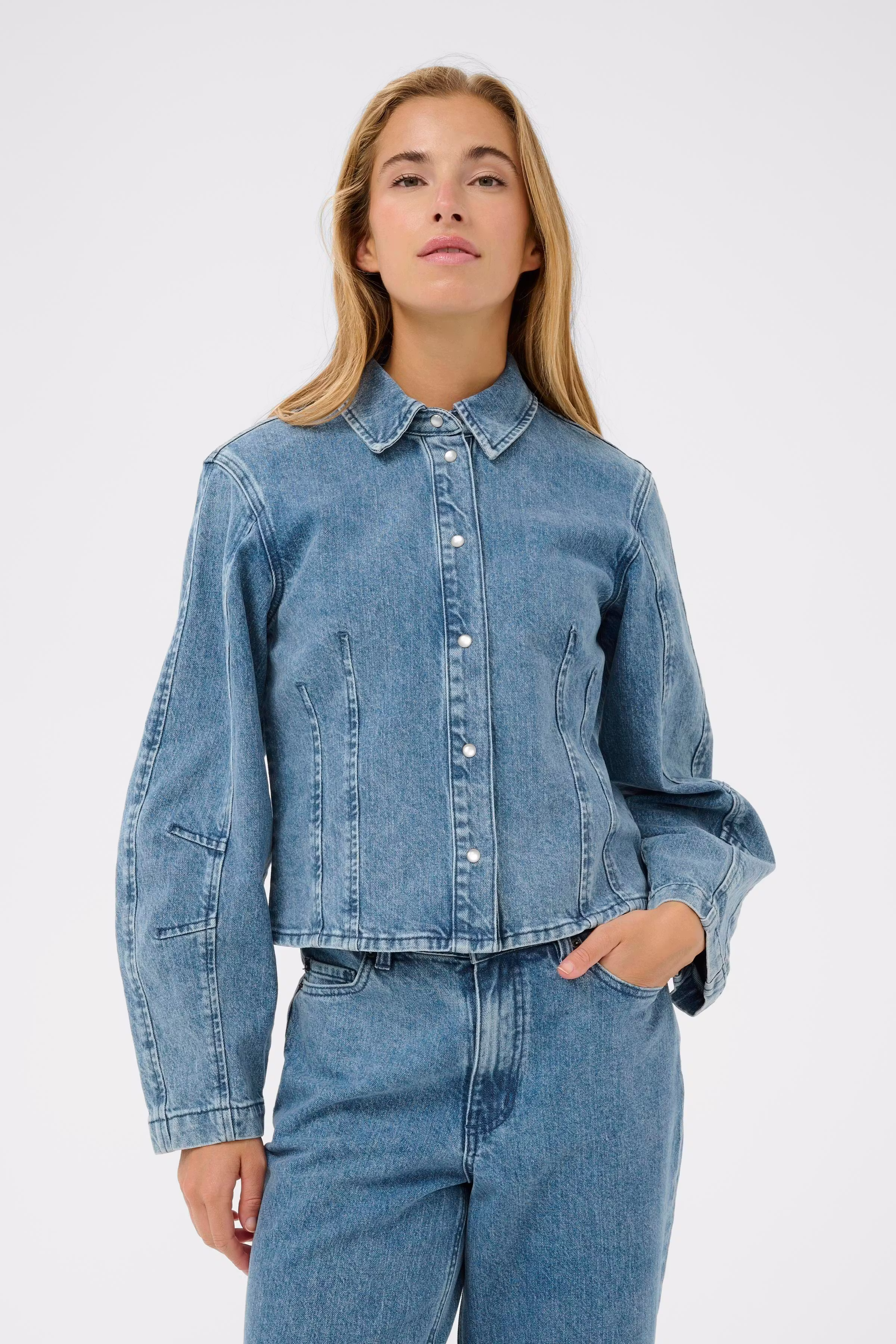 KAvallis Skjorte LOOKBOOK FRONT 10511408-100166