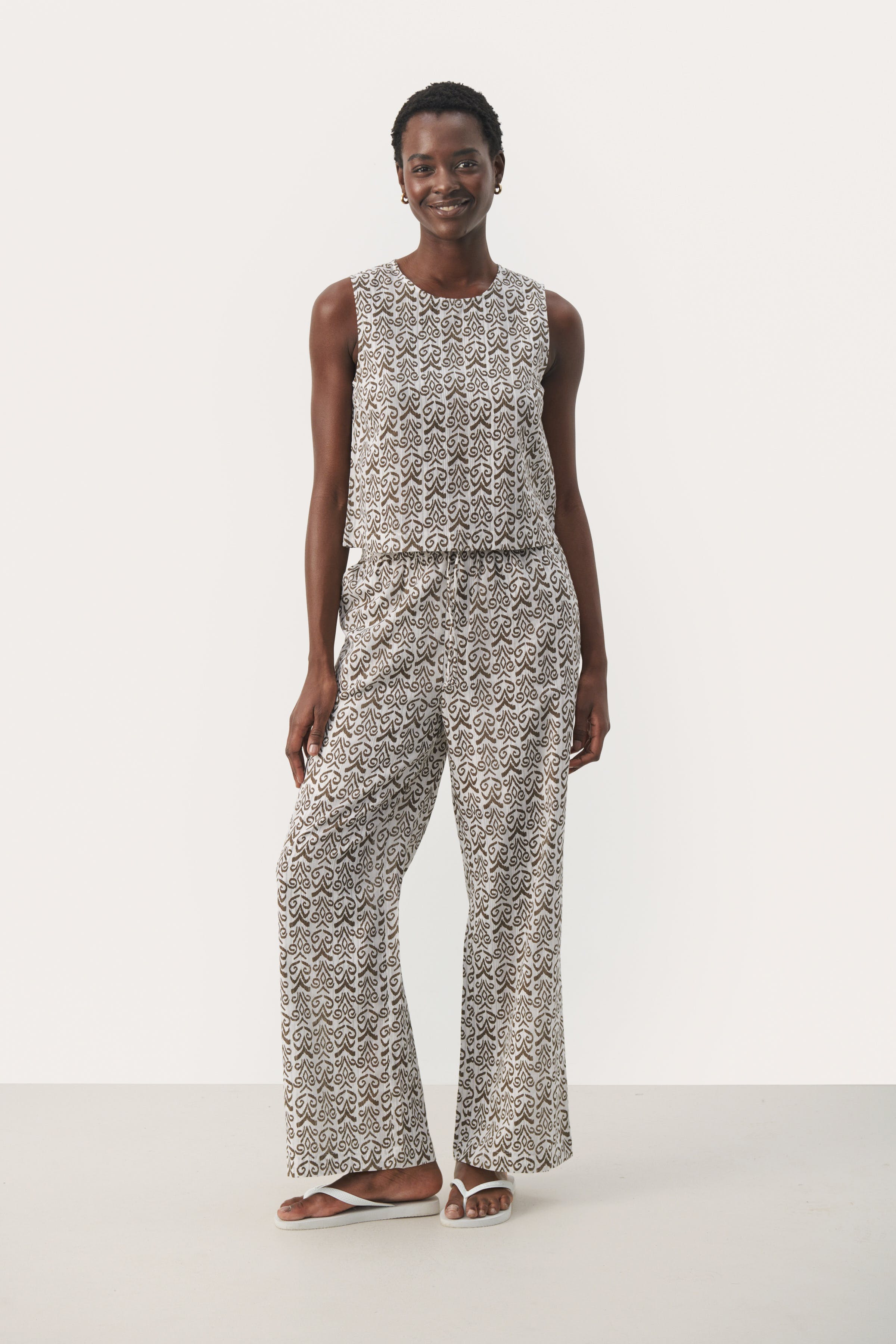 GritPW Bluse LOOKBOOK FRONT 30308625-302935