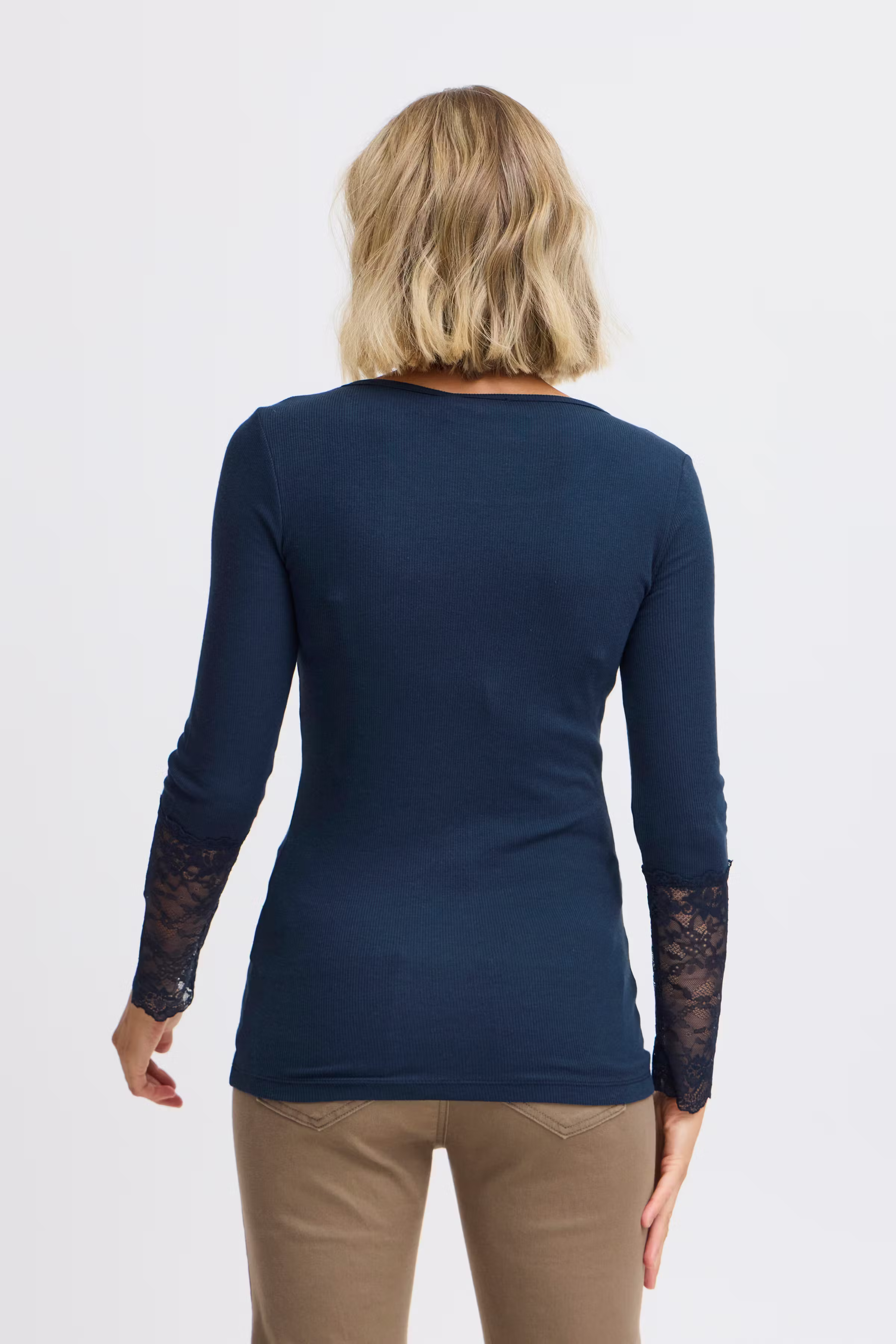 FRHIZAMOND T-shirt LOOKBOOK BACK 20613313-194010