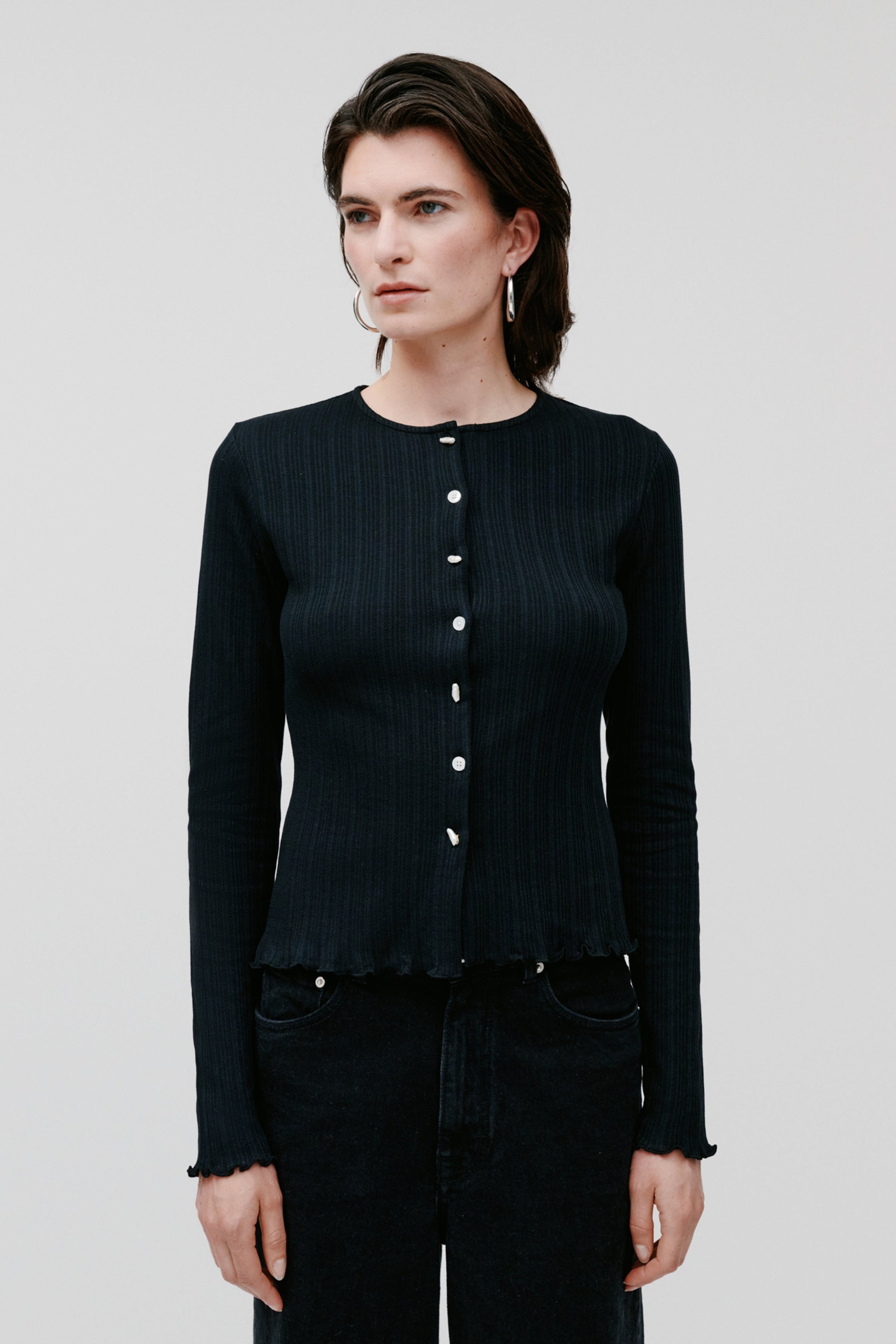 KAMILLE Top LOOKBOOK FRONT 30600735-BK999