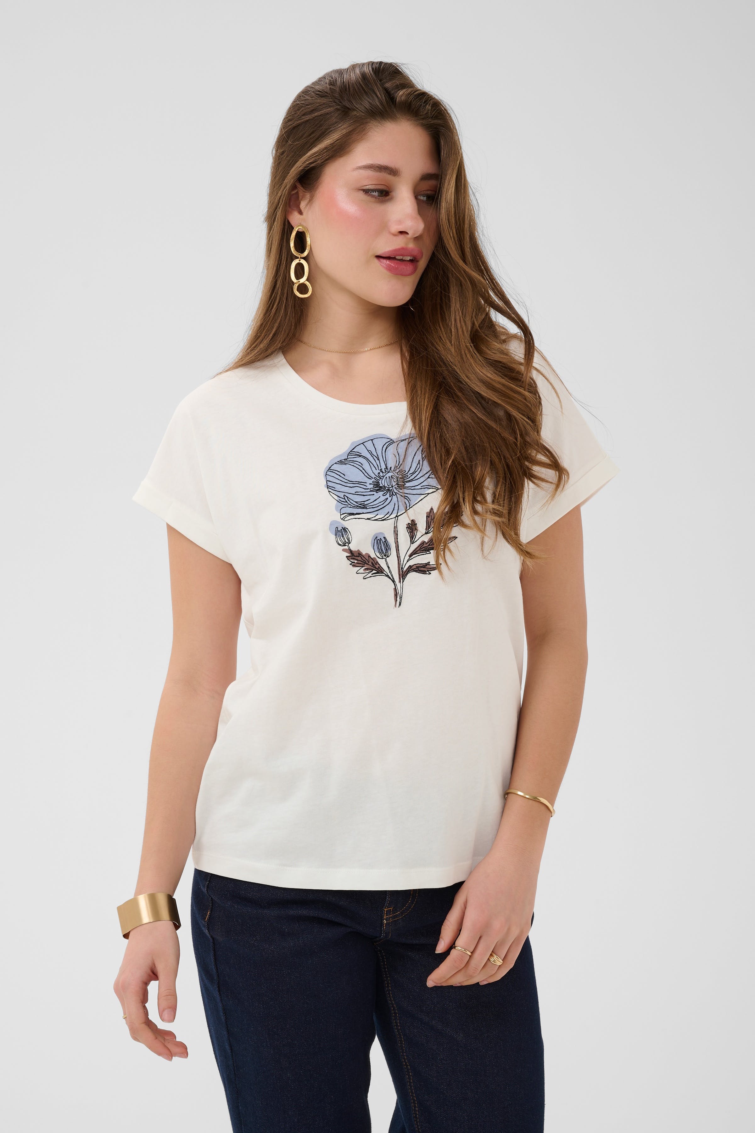 CRMunni T-shirt LOOKBOOK FRONT 10615231-109684