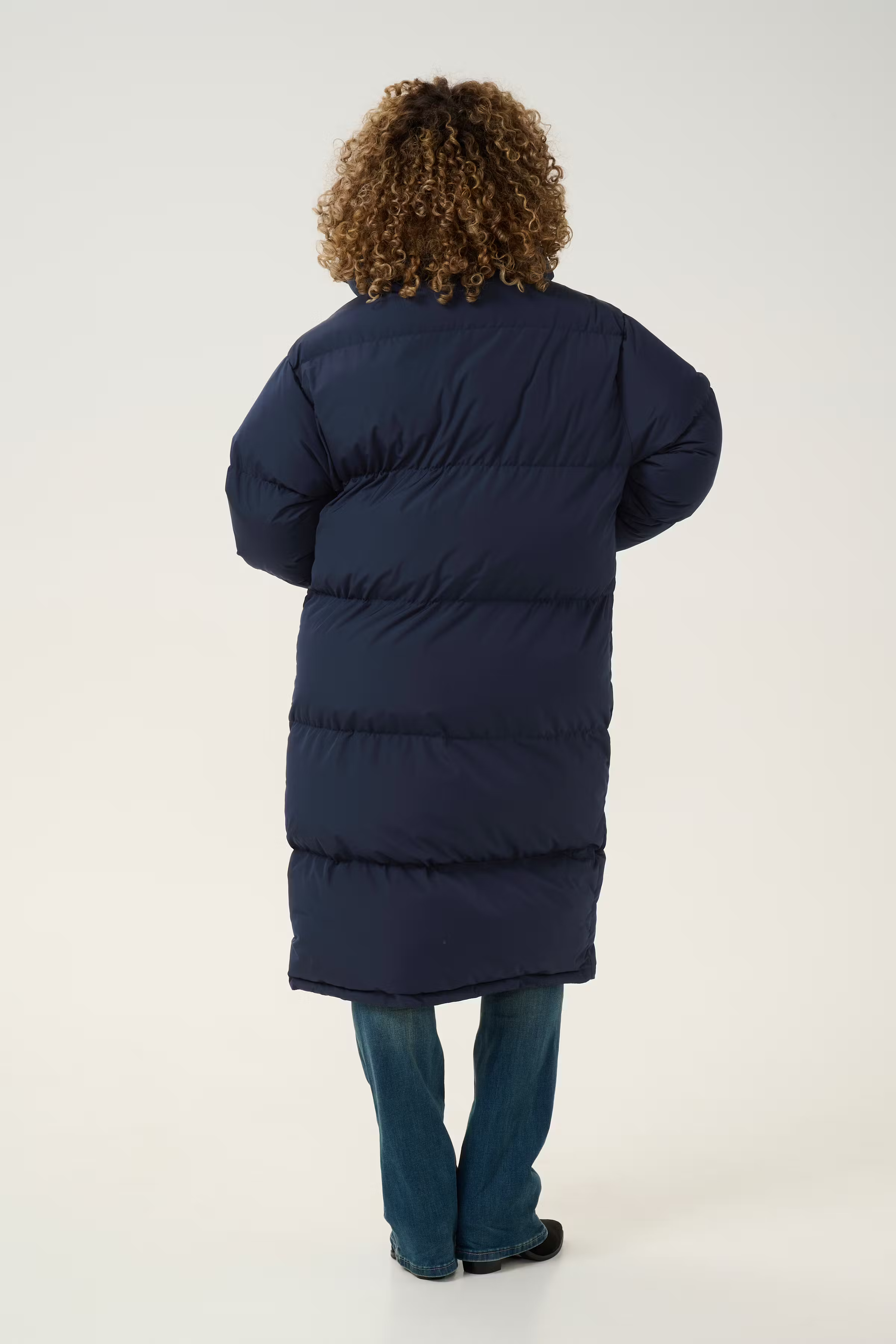 CRFrona Jacke LOOKBOOK BACK 10613039-193922