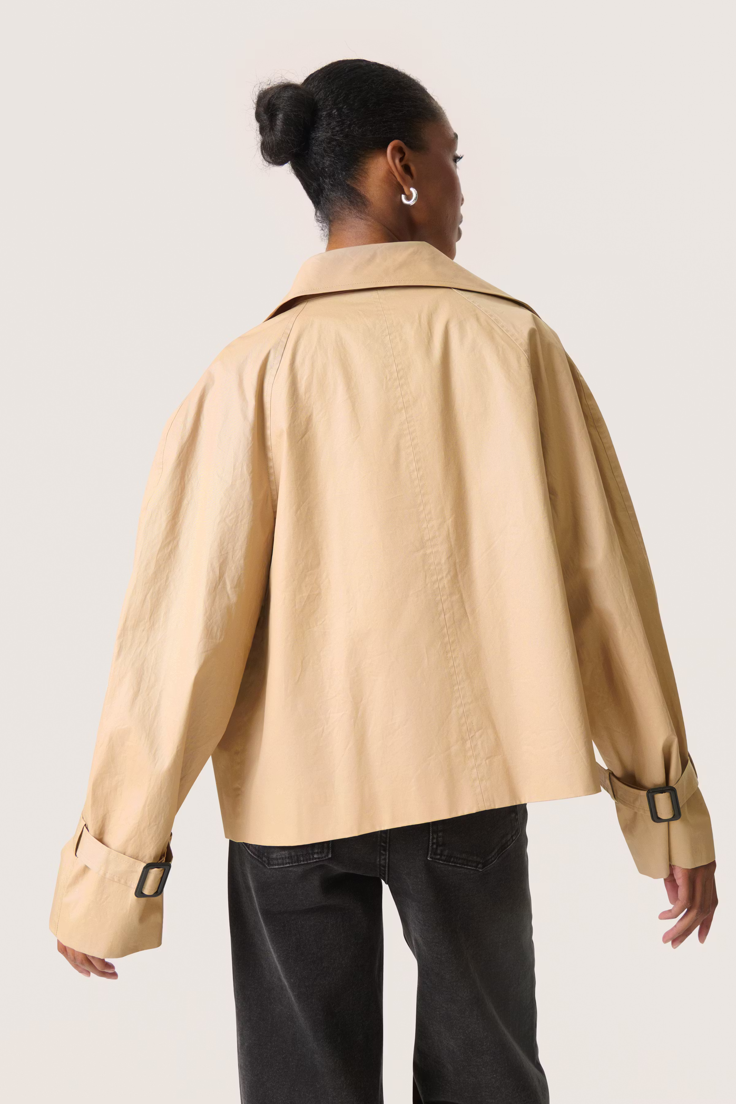 SLFavne Trenchcoat LOOKBOOK BACK 30408393-160920