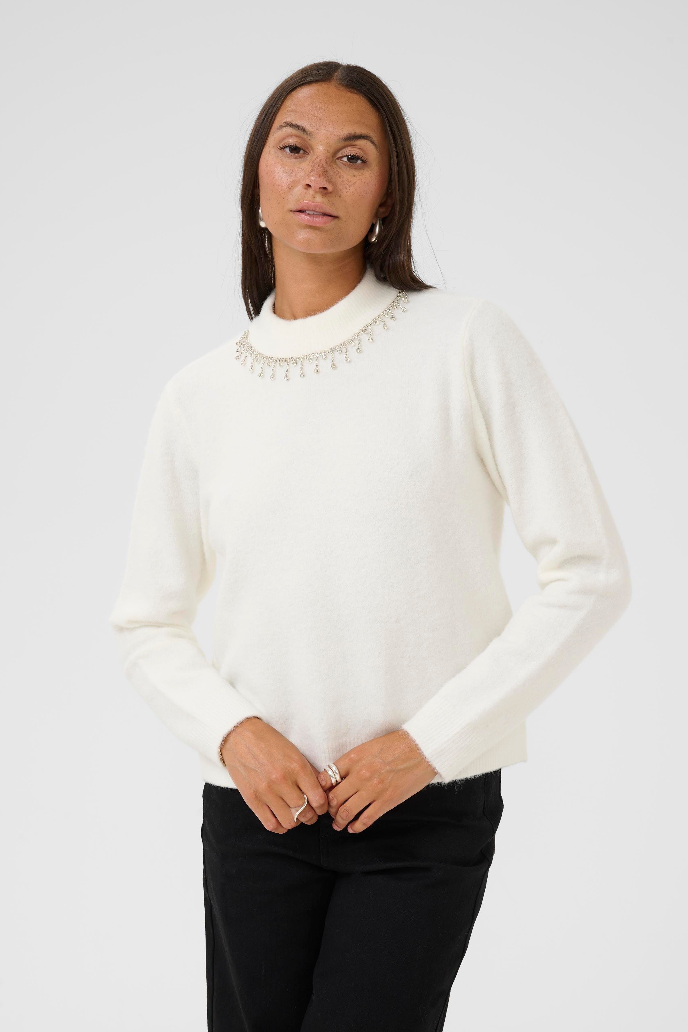 KAroxy Pullover LOOKBOOK FRONT 10510623-110602