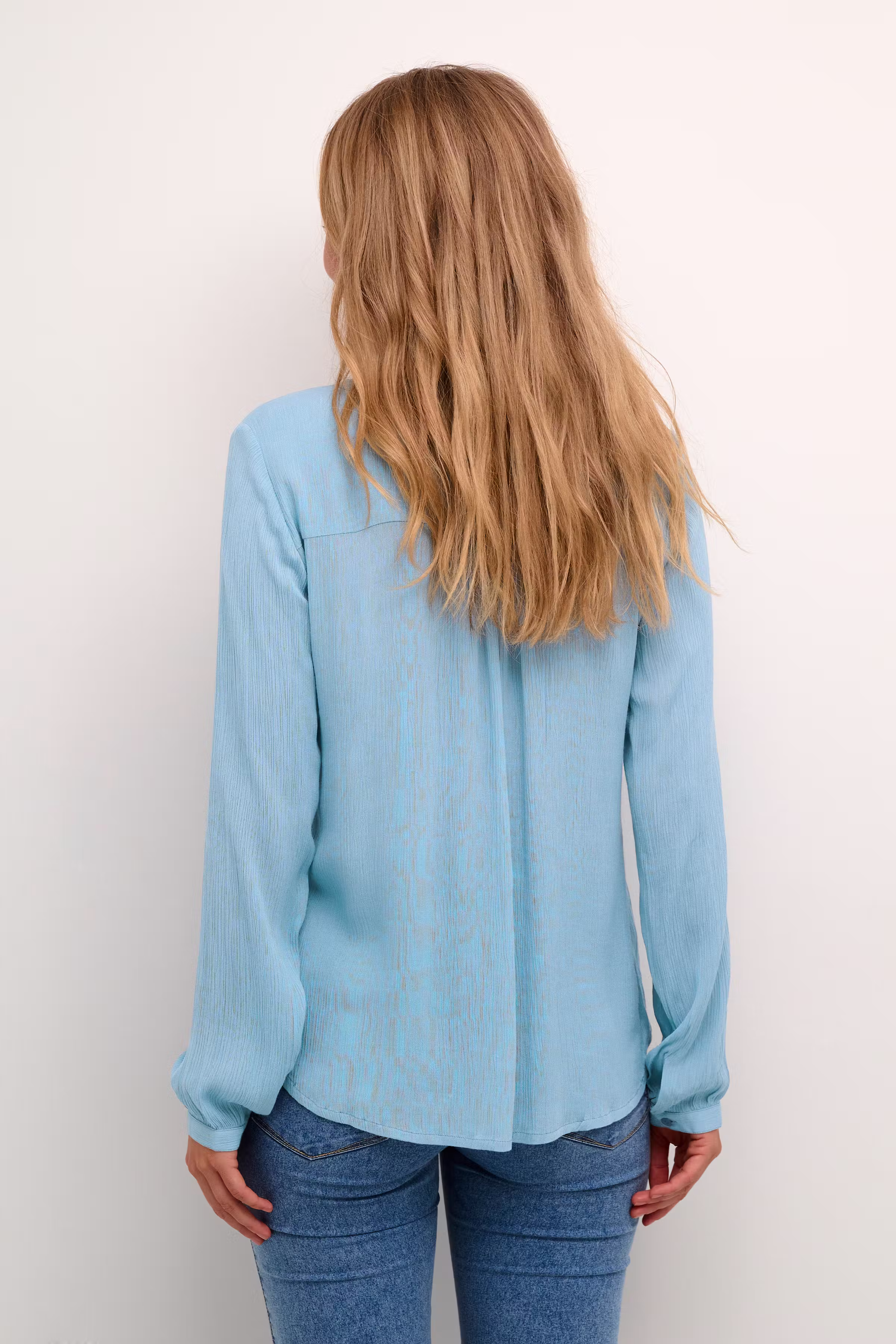 KAamber Blouse LOOKBOOK BACK 501032-174021