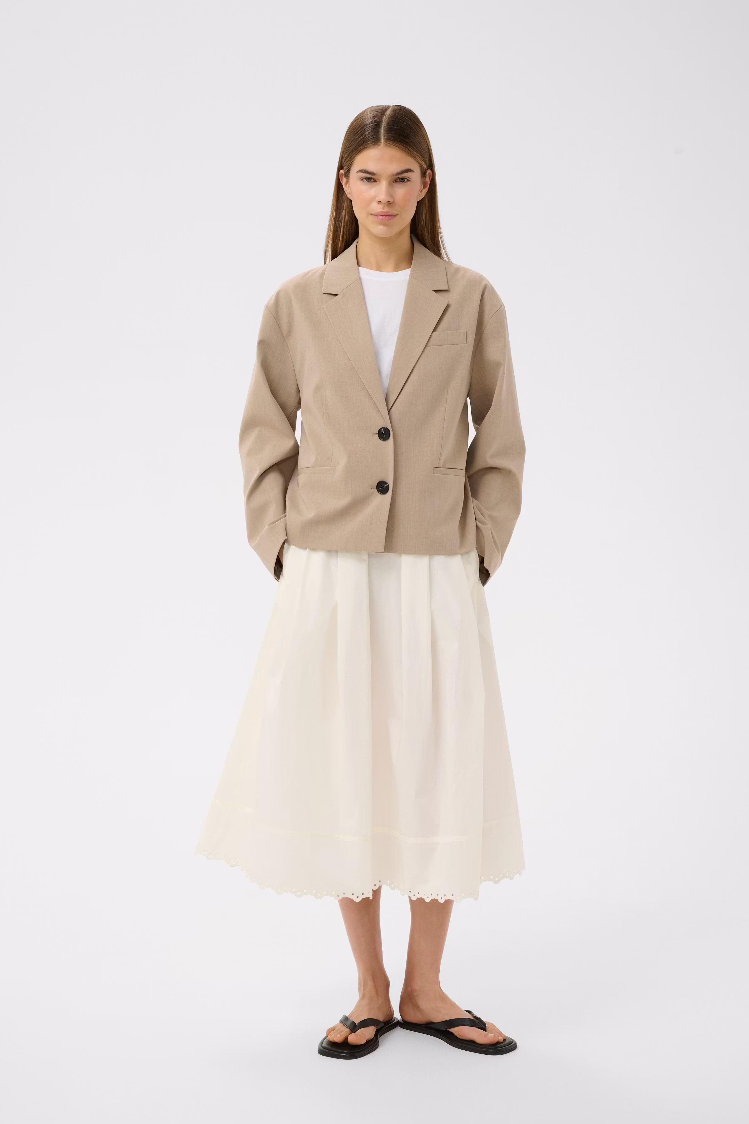 LIAIW POPLIN Rok LOOKBOOK FRONT 30112358-110701