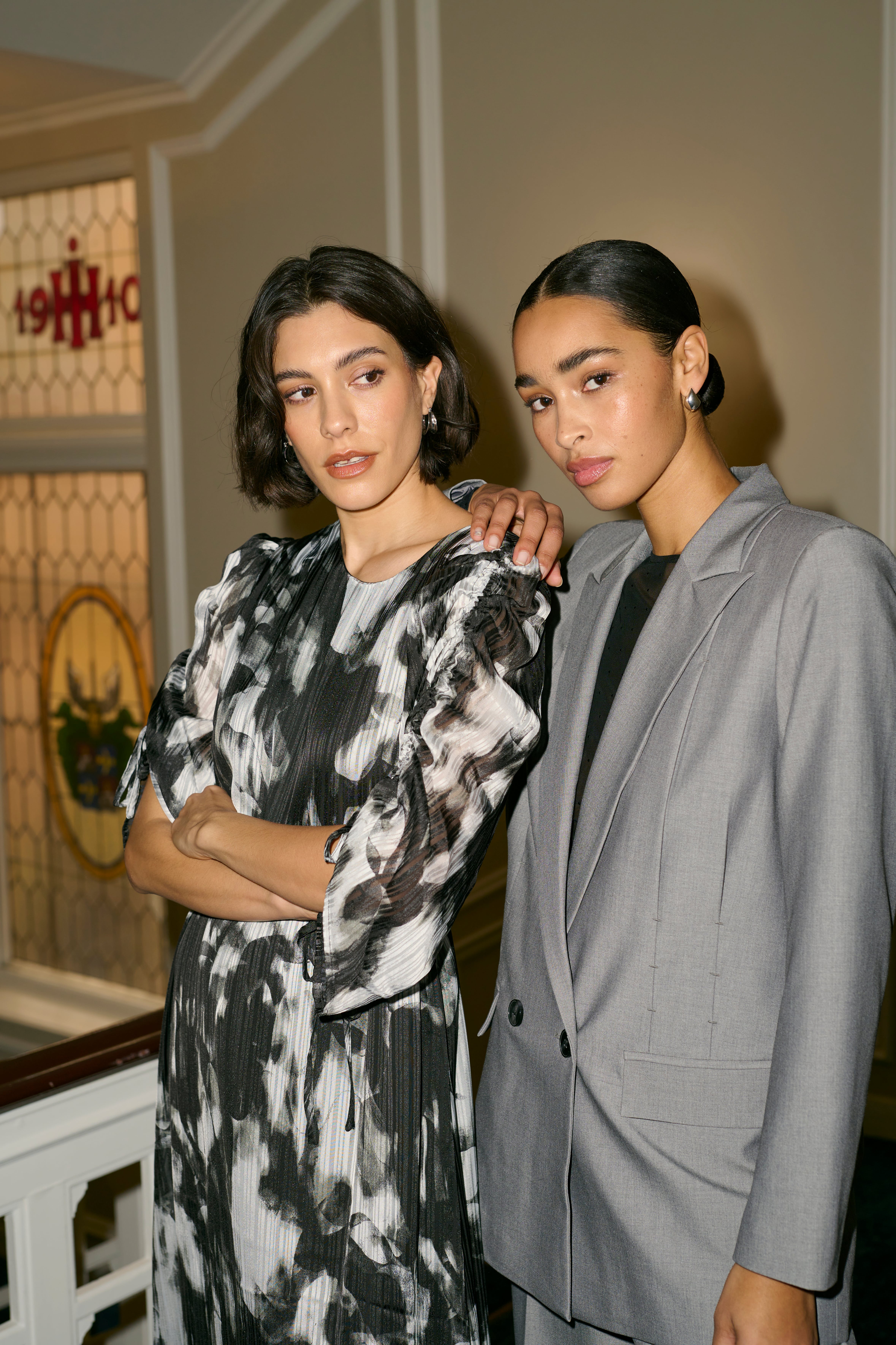 KArey Blazer LOCATION NONE 10509189-100123