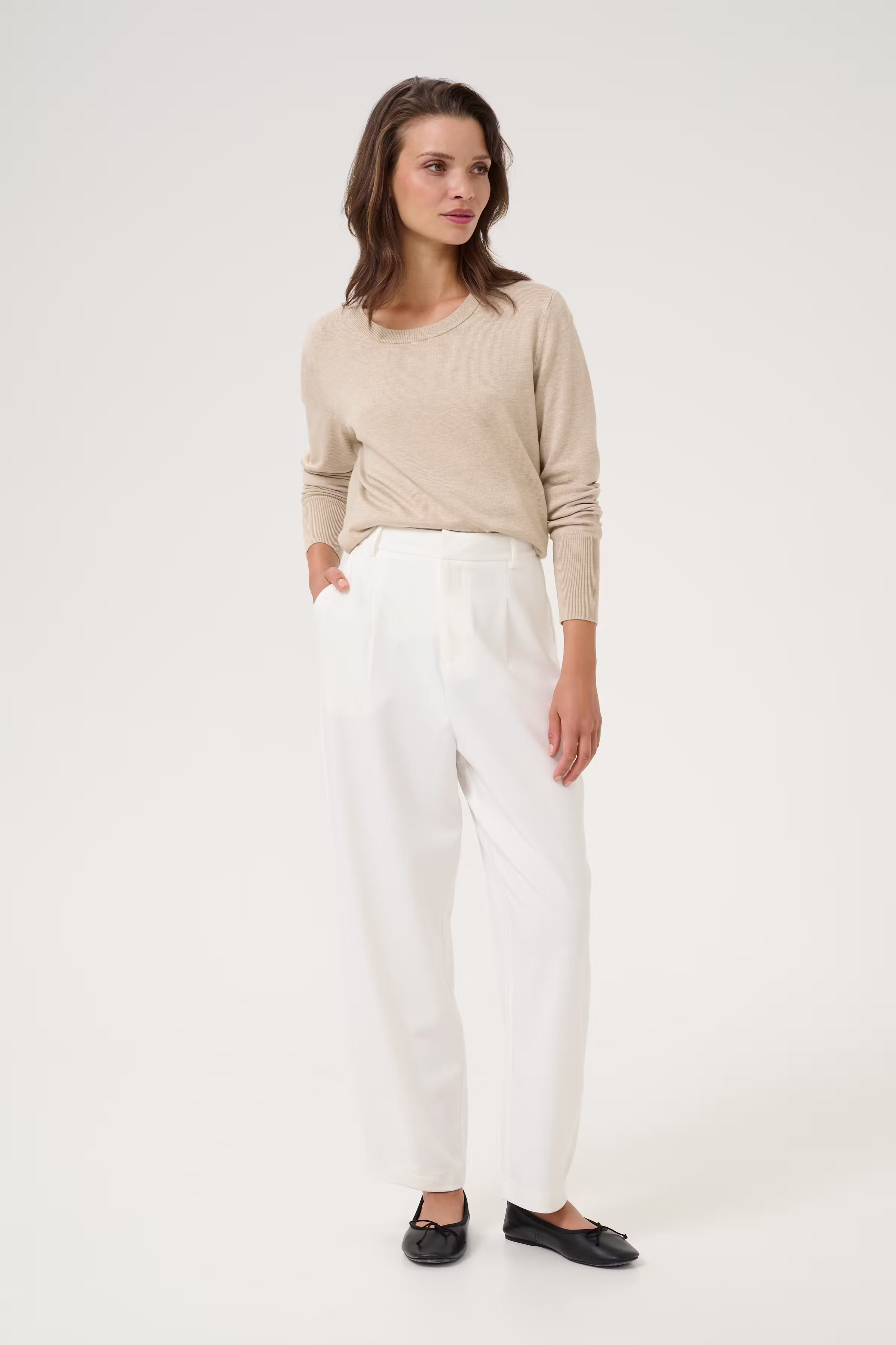 KAmerle Bukser LOOKBOOK FRONT 10504769-110602