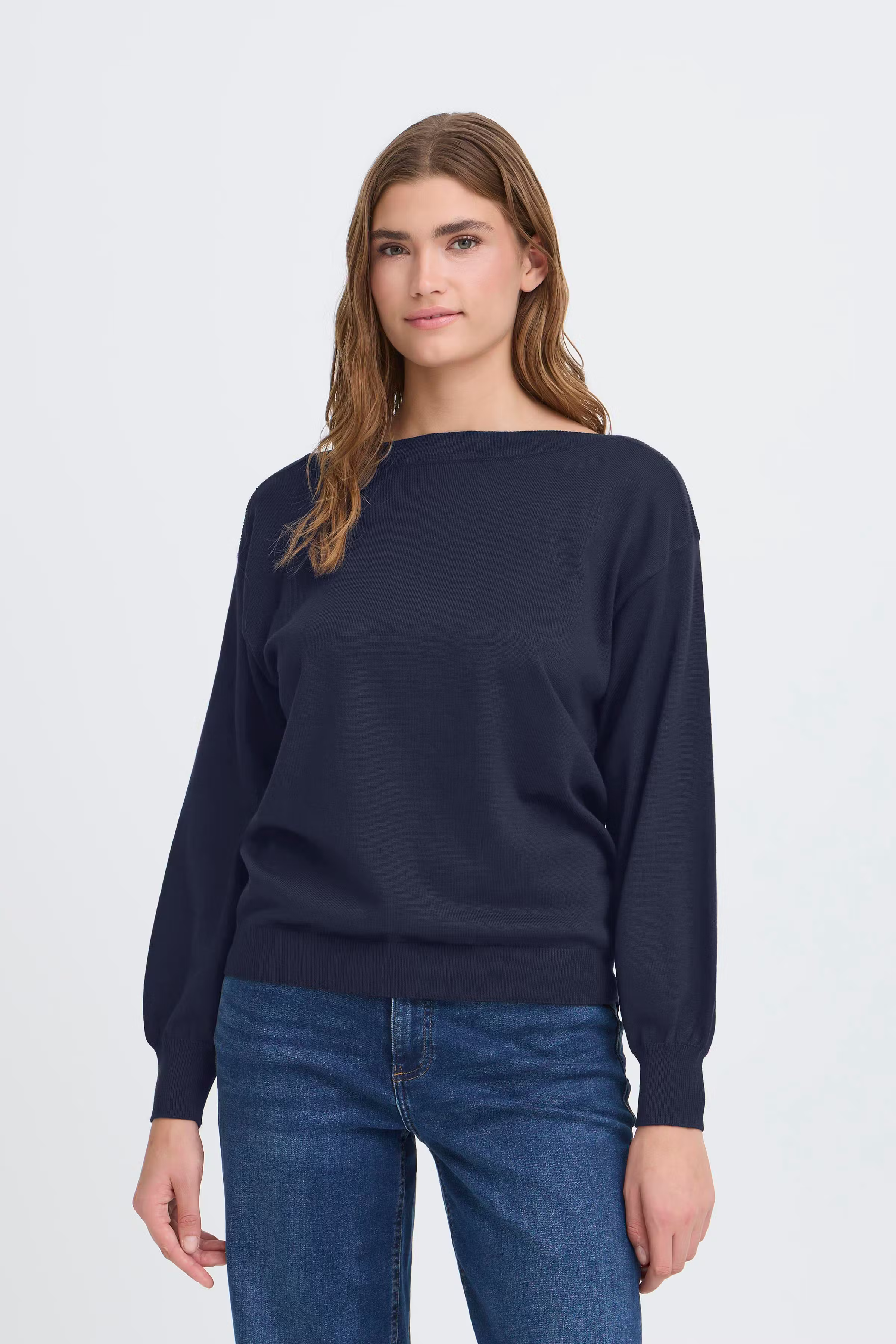 IHLULS Boat neck Pullover LOOKBOOK FRONT 20125811-194010