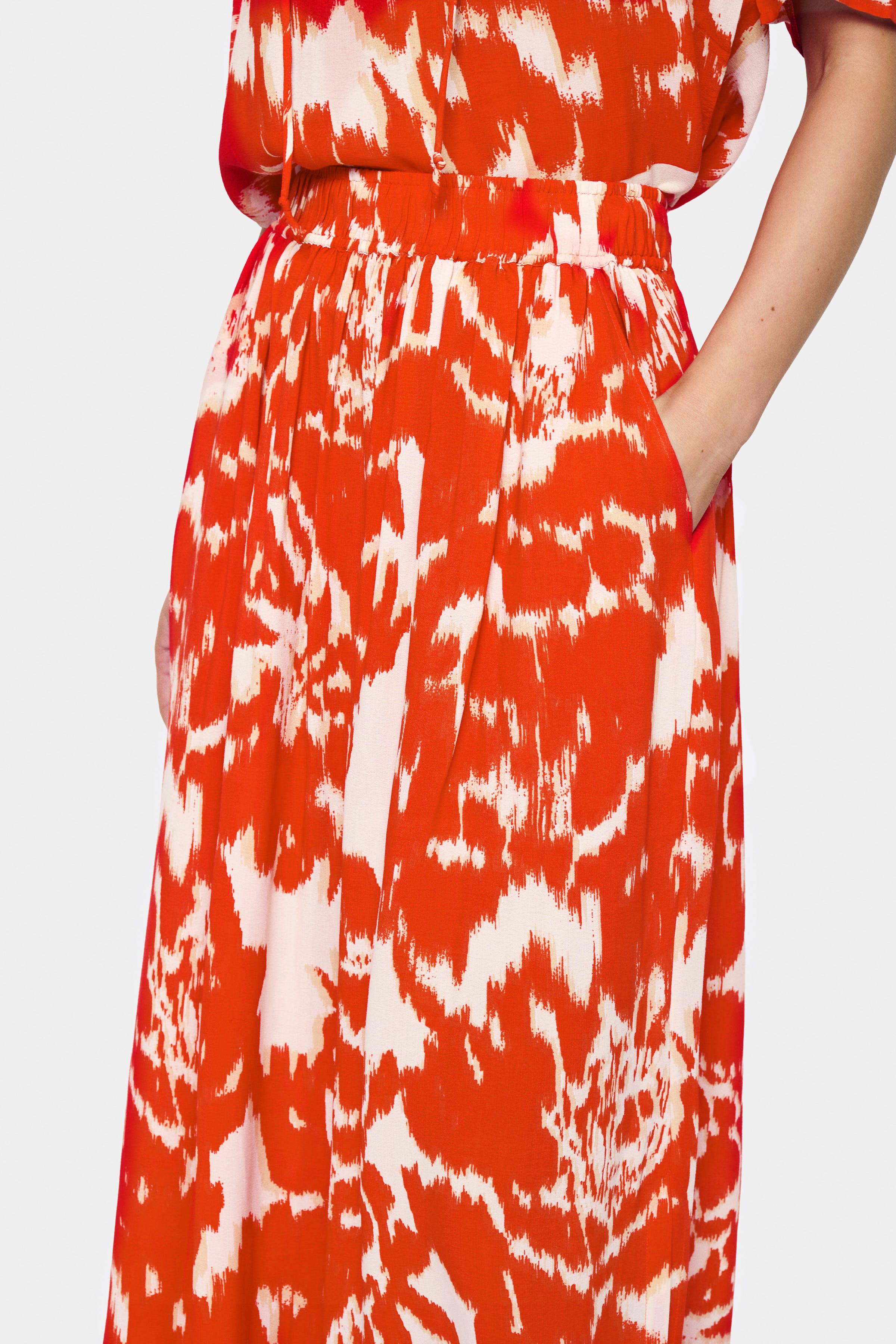 KhloeSZ Rock LOOKBOOK DETAIL 30514028-303748