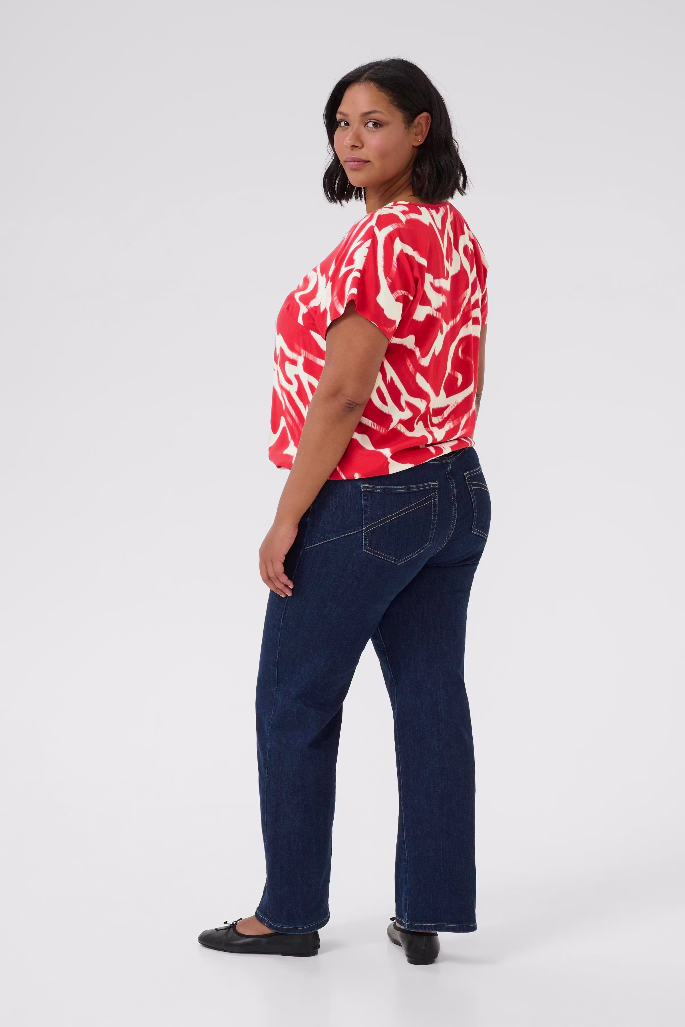 KCmaren Blouse LOOKBOOK BACK 10583404-107924