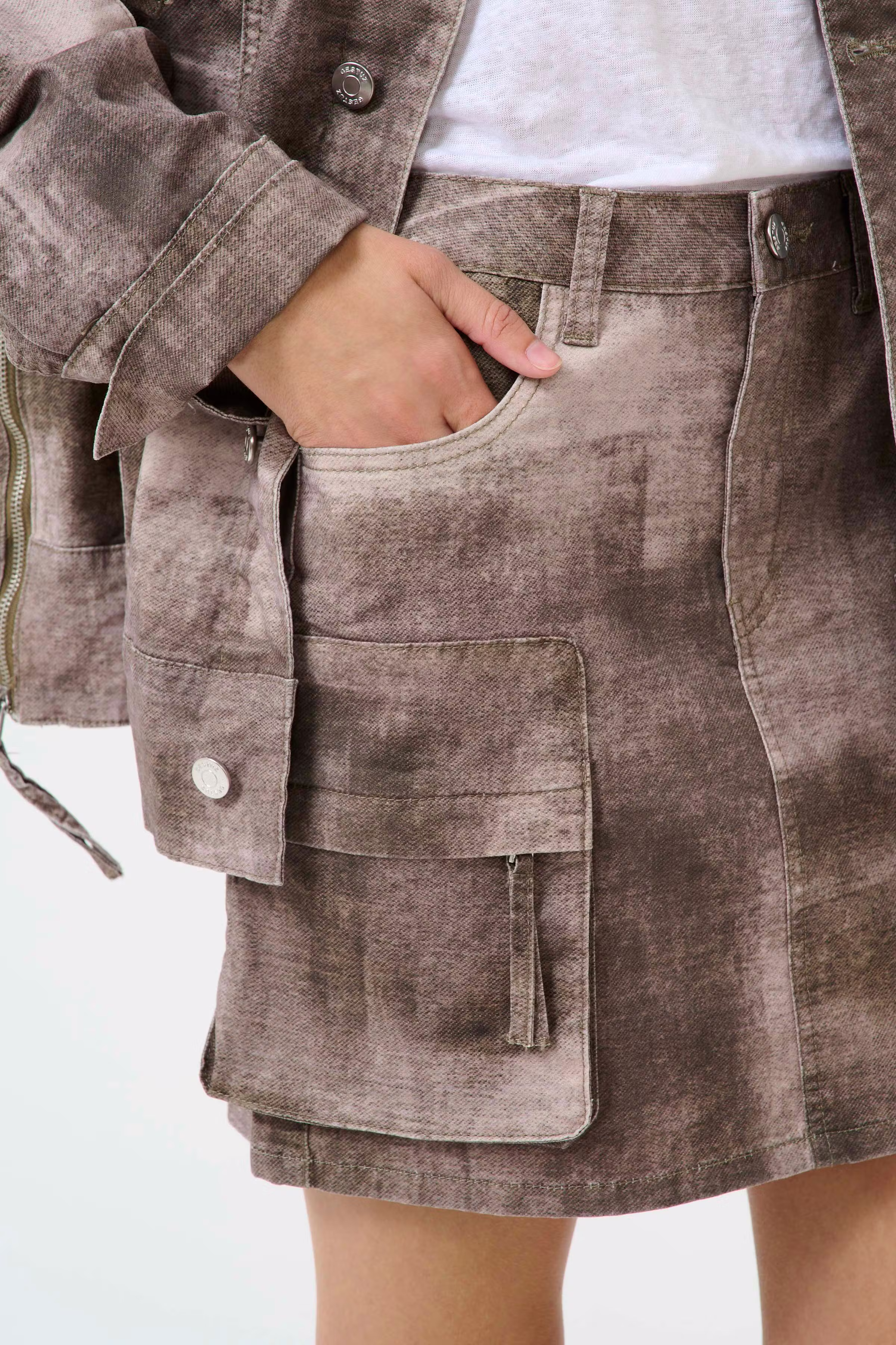 GZemelen Rock LOOKBOOK DETAIL 10910155-107547