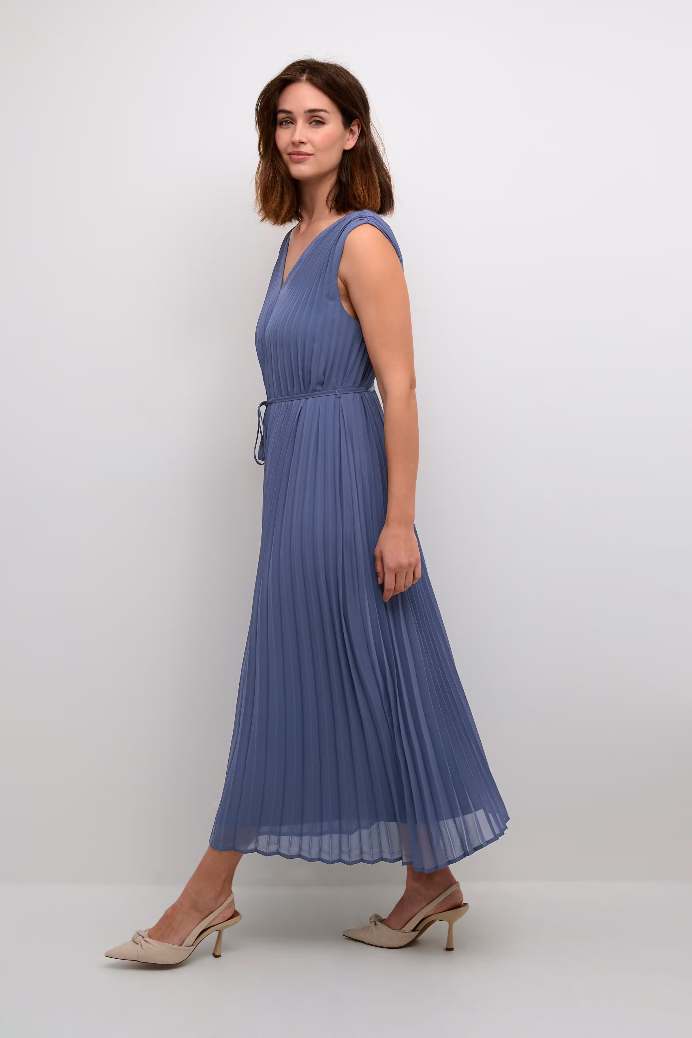 KAmelle Klänning LOOKBOOK FRONT 10508884-193928
