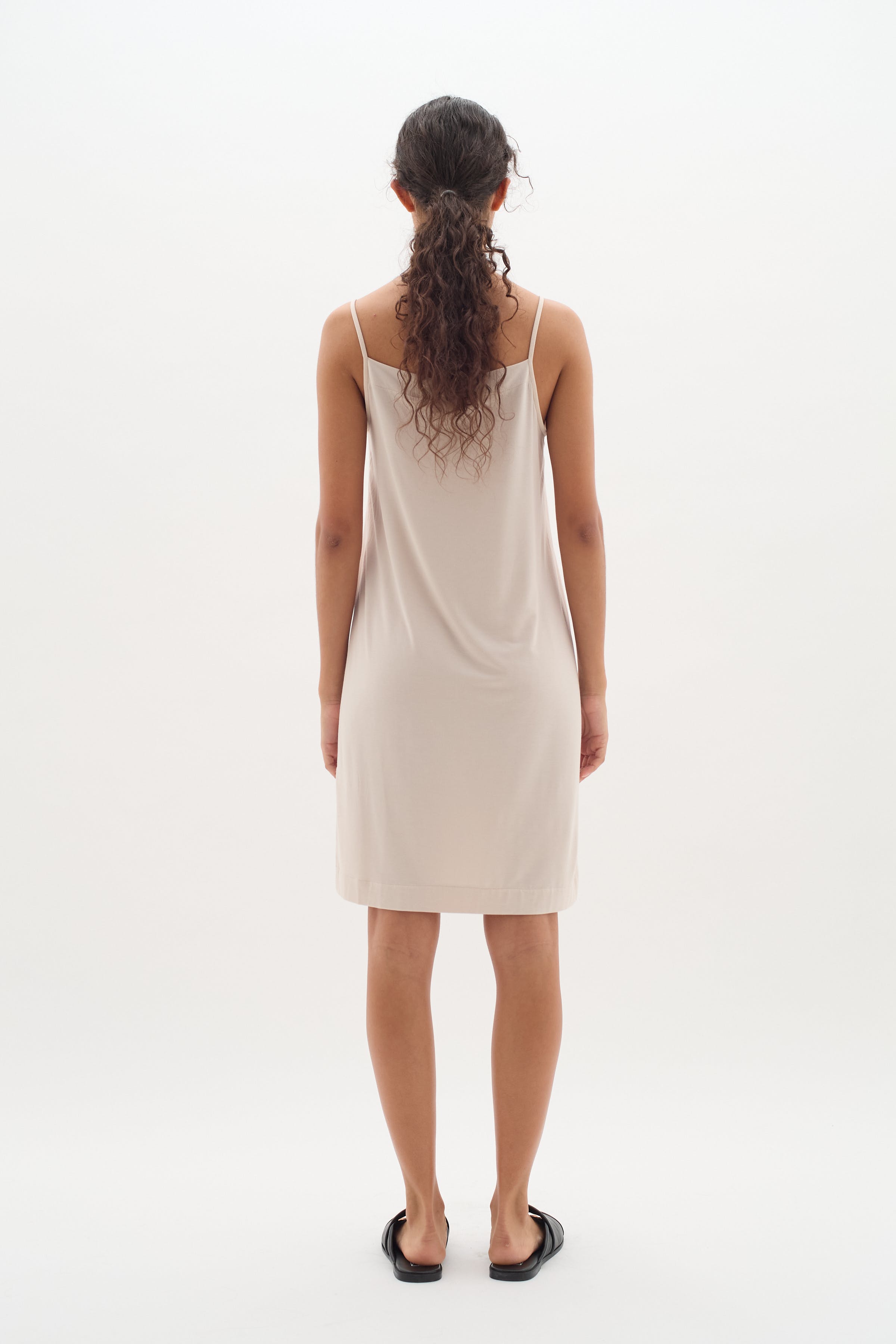 LilIW Base Slip Kjole LOOKBOOK BACK 30109347-130403