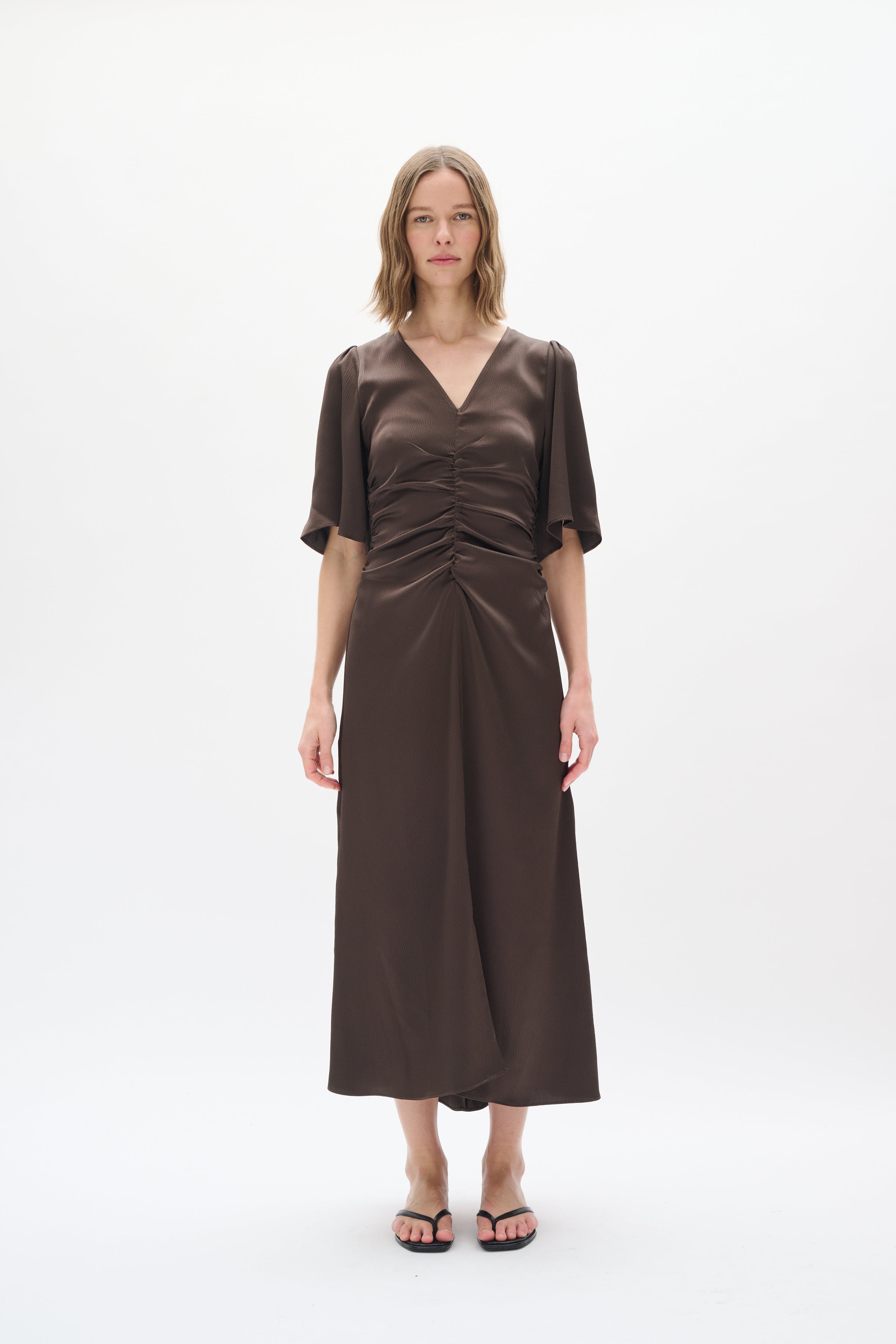 SendraIW Fitted Dress LOOKBOOK FRONT 30110791-190910