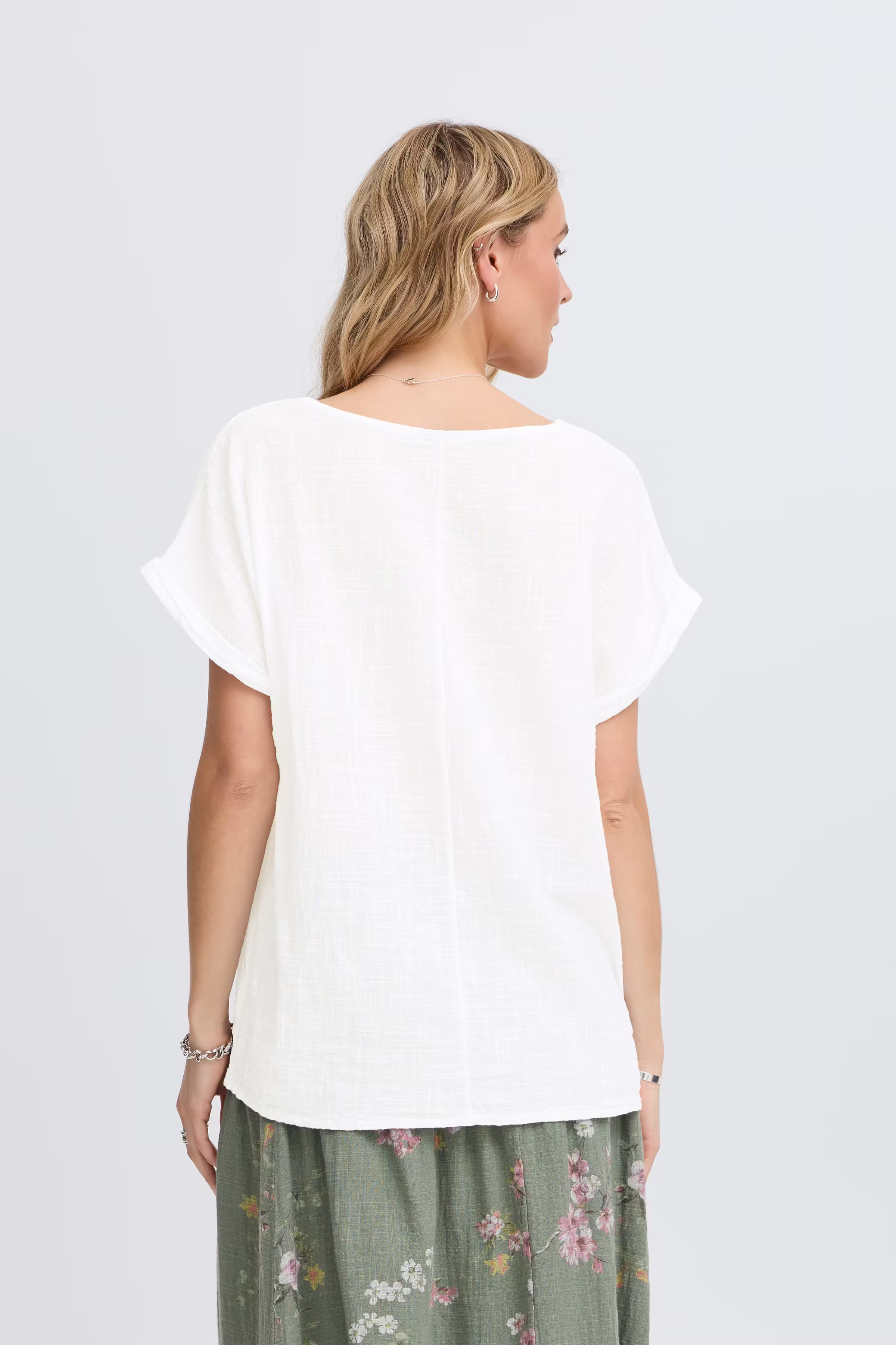 SBALEXA Bluse LOOKBOOK BACK 22100975-110602