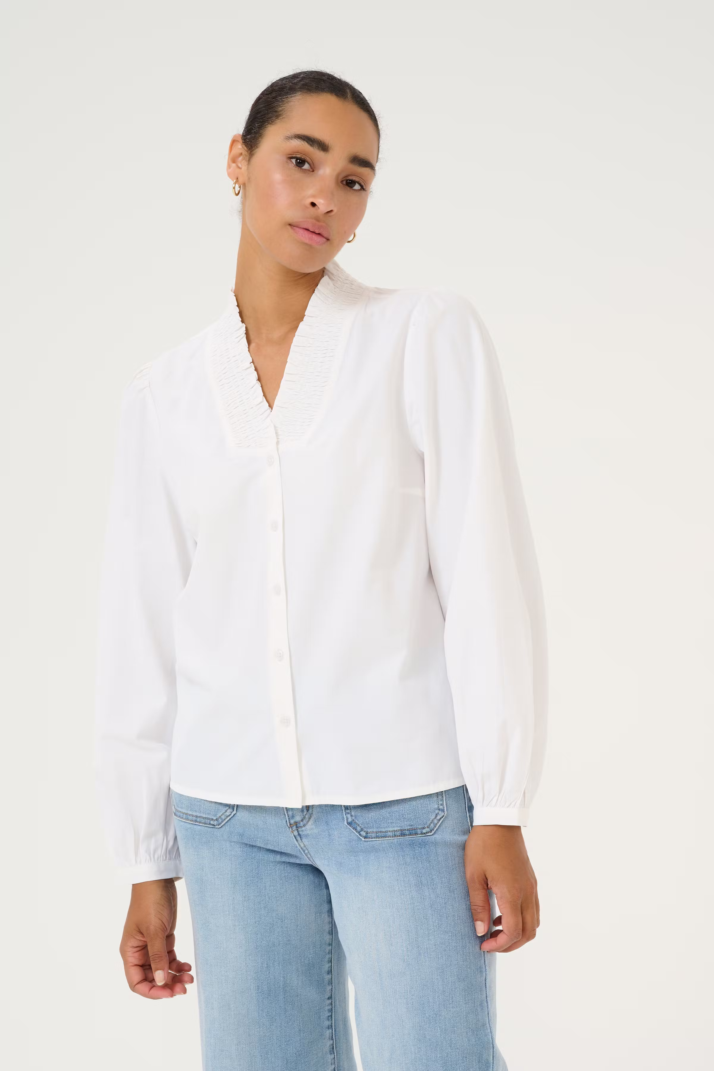 KAmaia Skjorte LOOKBOOK FRONT 10509662-110602