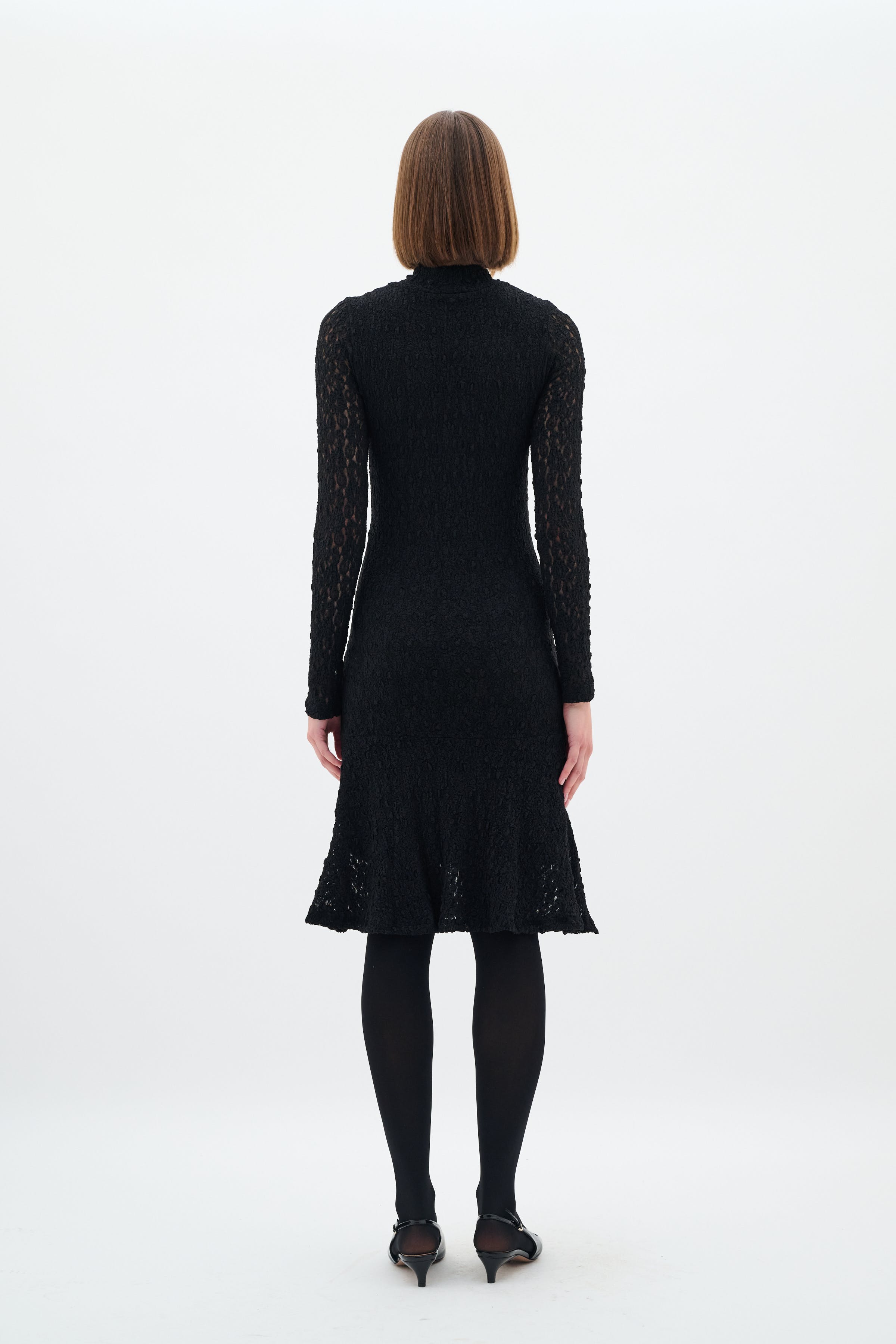 RissaIW Klänning LOOKBOOK BACK 30110402-194008