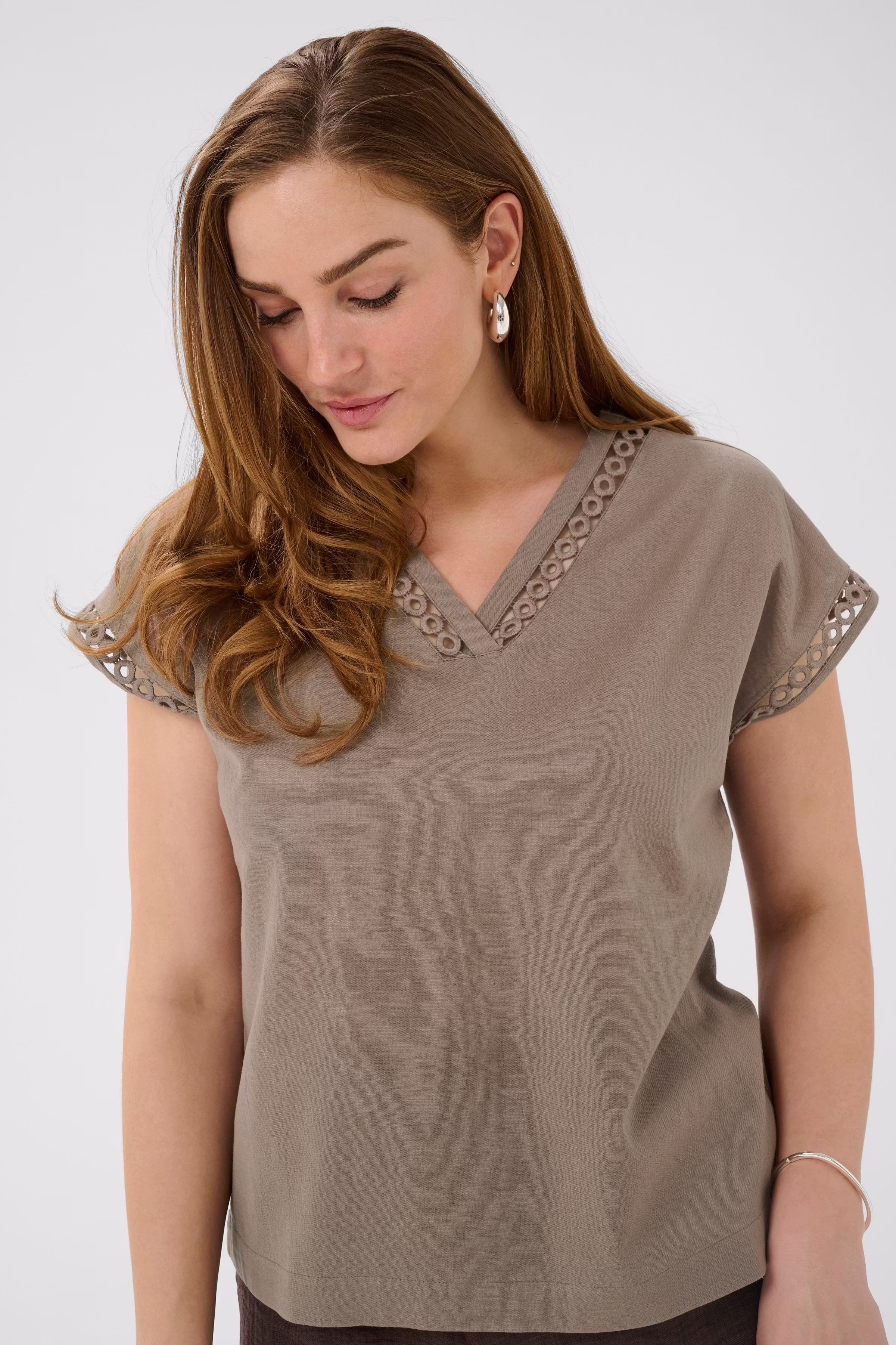 BPlilian Bluse LOOKBOOK DETAIL 40200178-181304