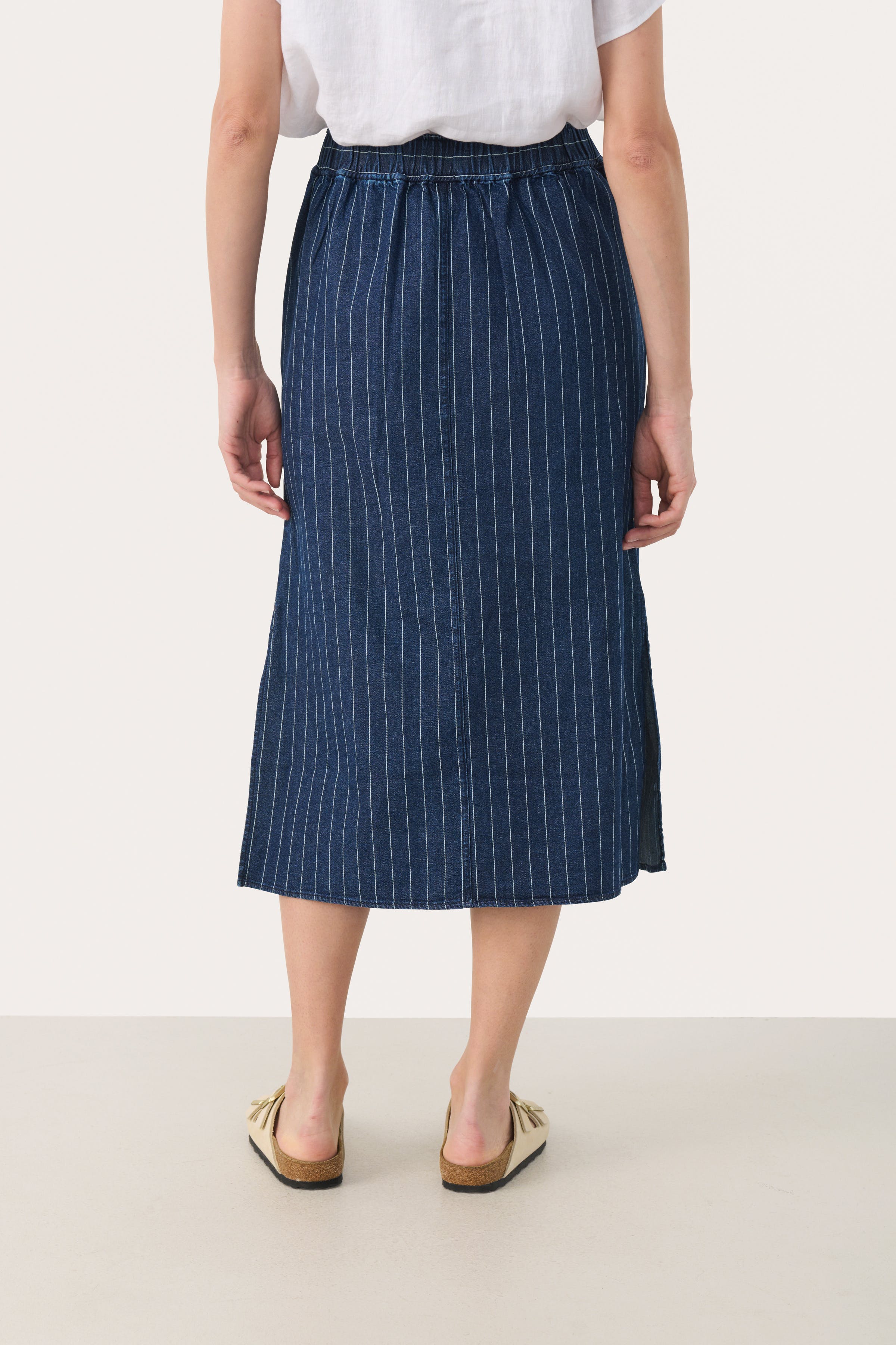 LizziePW Denim Rock LOOKBOOK BACK 30308878-303880