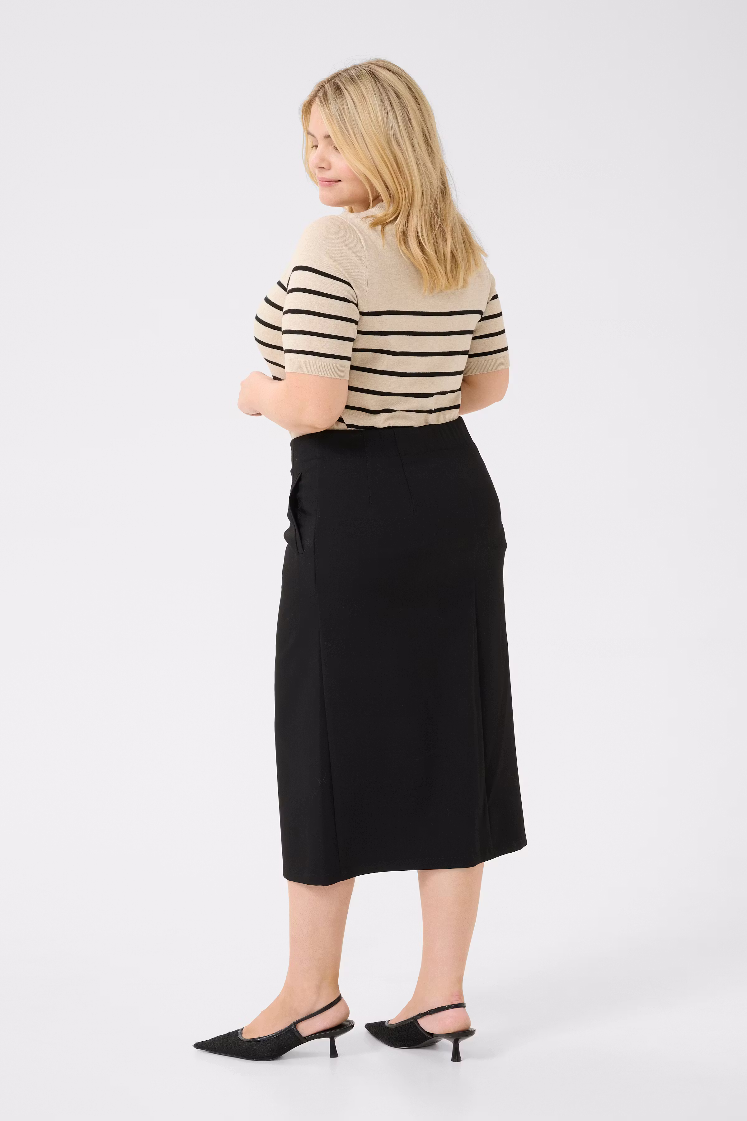 KCelia Kjol LOOKBOOK BACK 10582550-100121