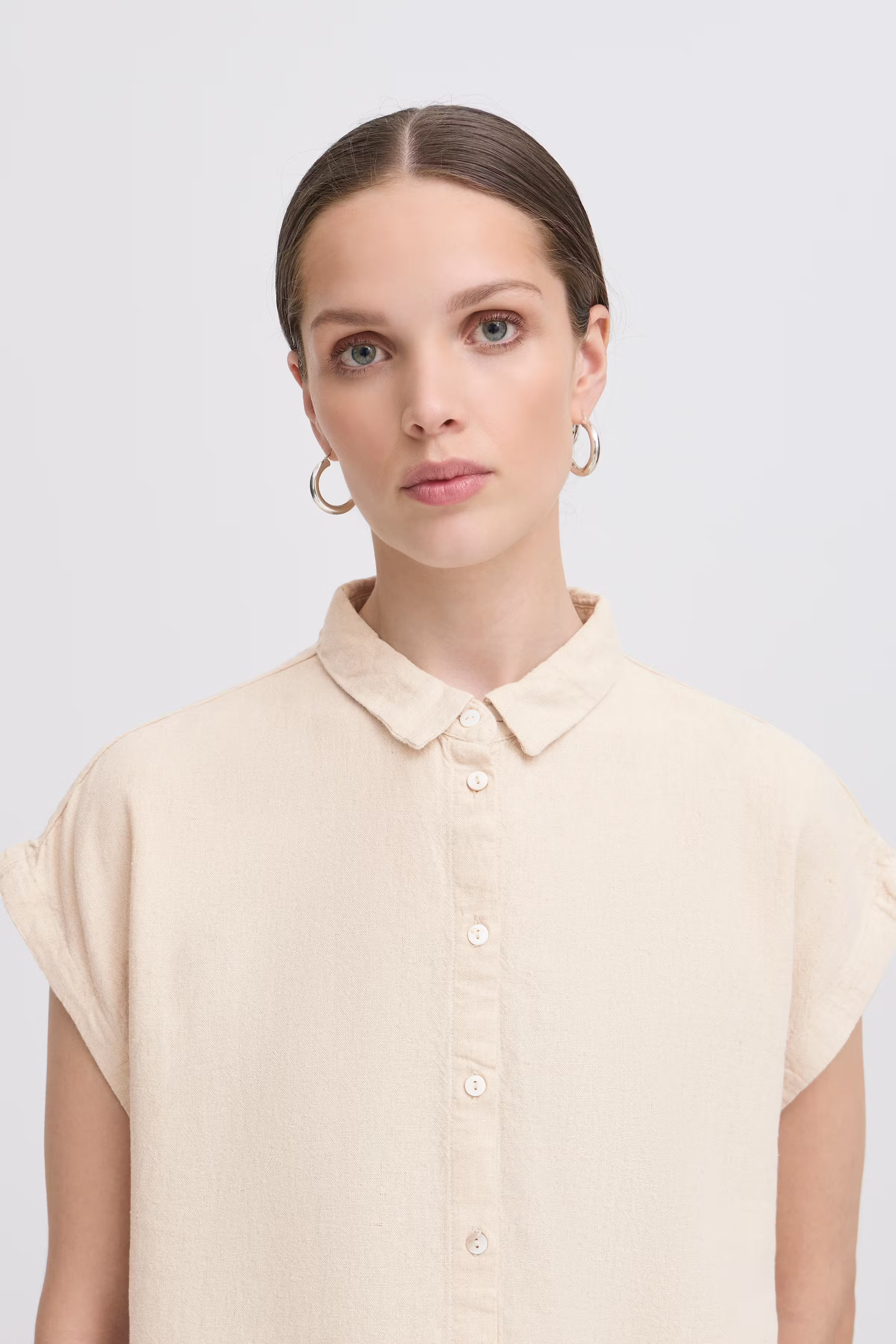 IHLINNO Blouse met korte mouwen LOOKBOOK DETAIL 20122922-204424