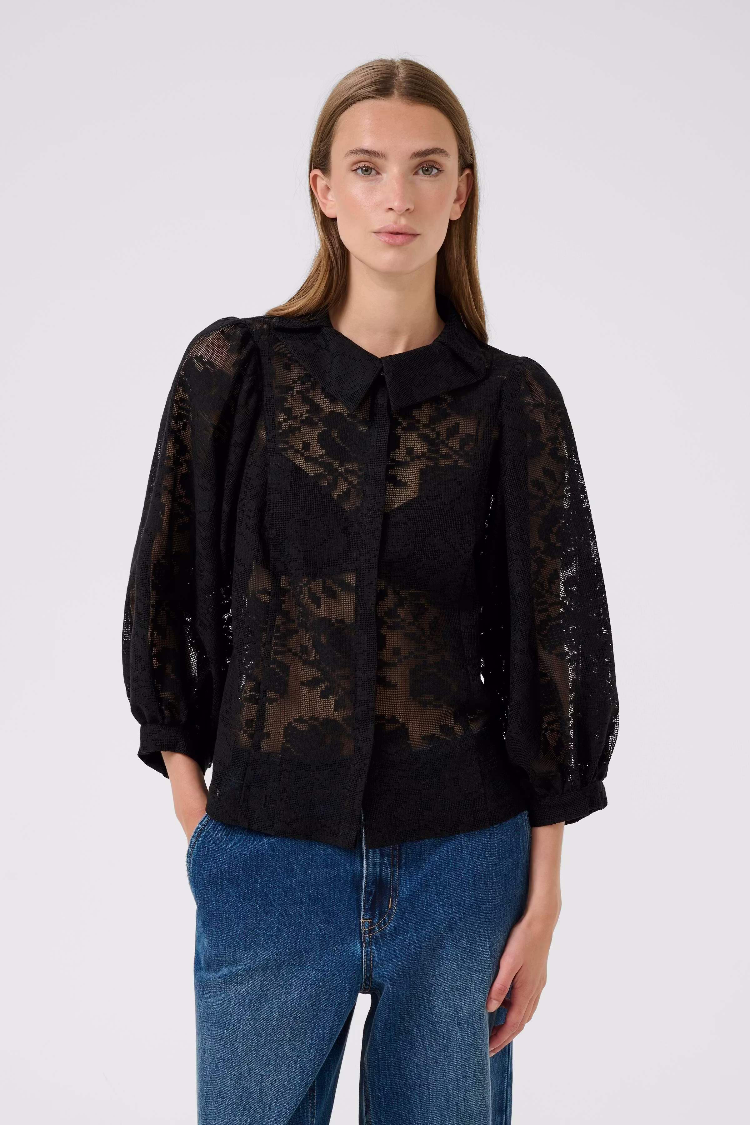 KBBrynja Bluse LOOKBOOK FRONT 10105654-194008