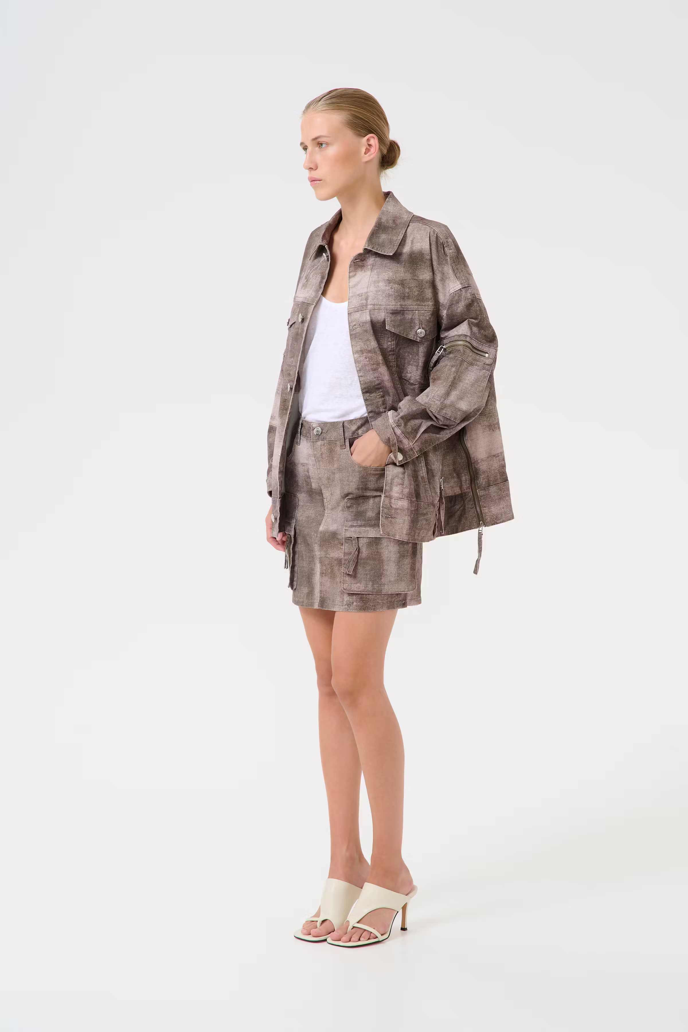 GZemelen Rock LOOKBOOK FRONT 10910155-107547