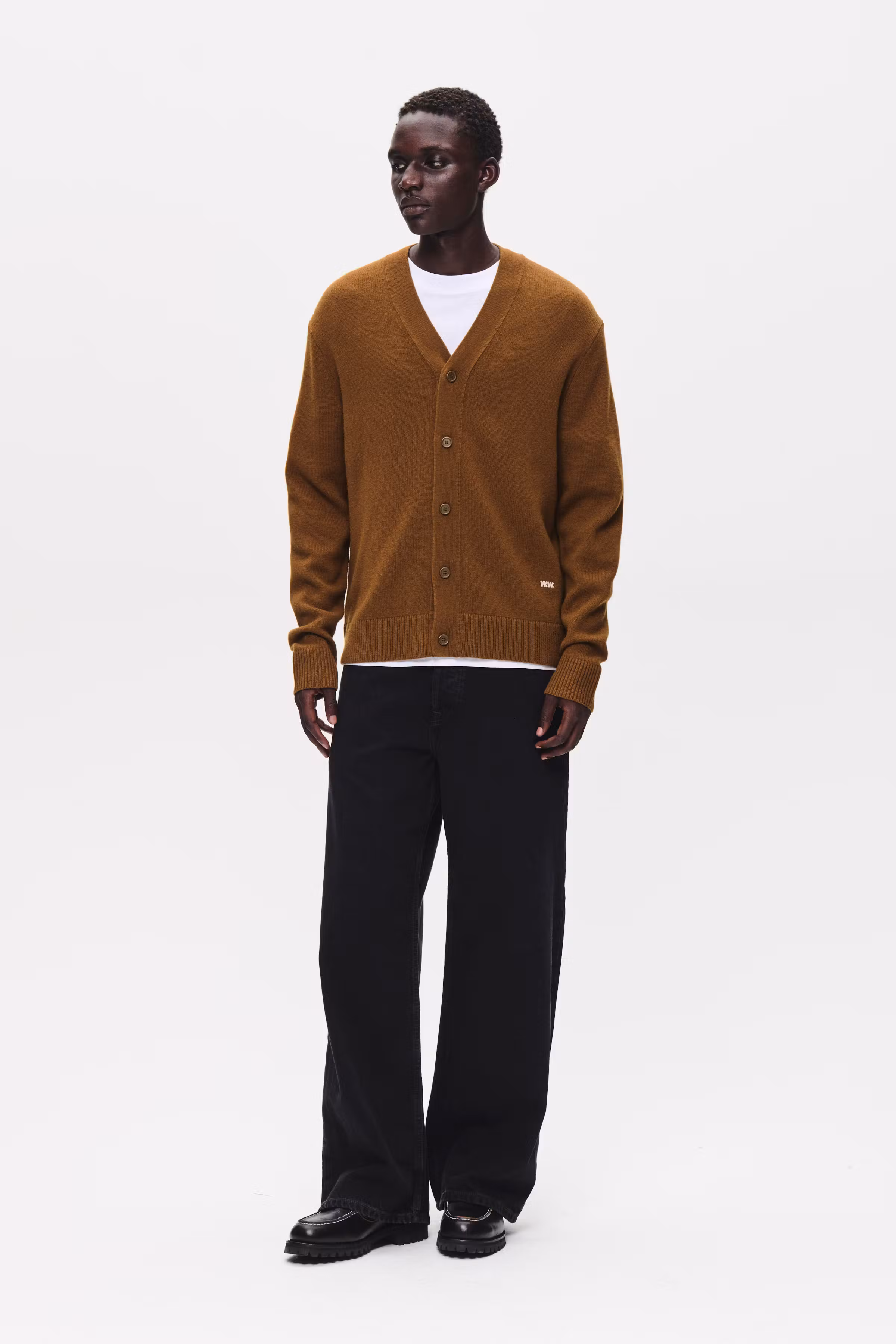 WWlogo Cardigan LOOKBOOK FRONT 30252199-190815