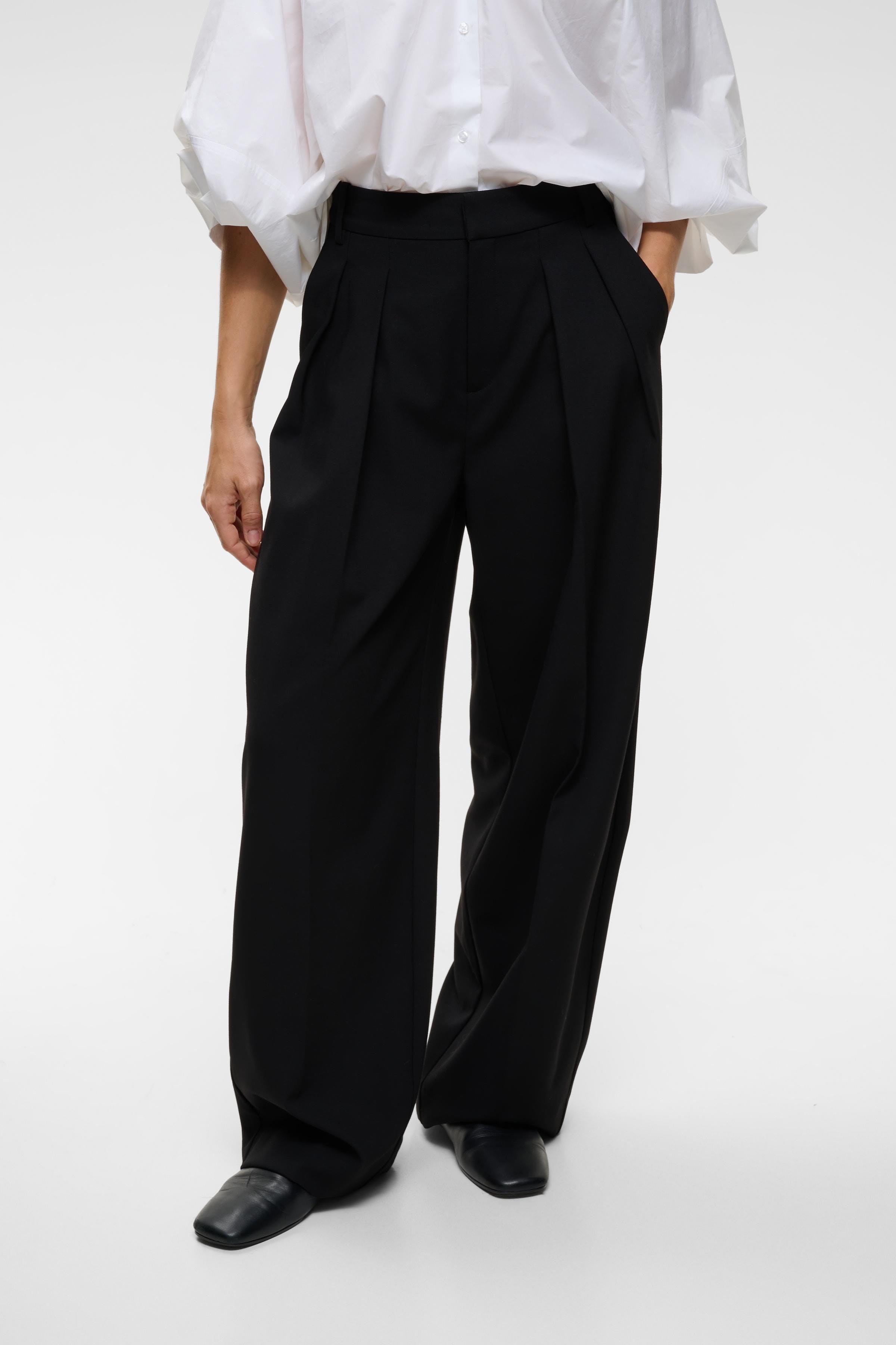 LOSANIW Trousers LOOKBOOK FRONT 30113708-194008